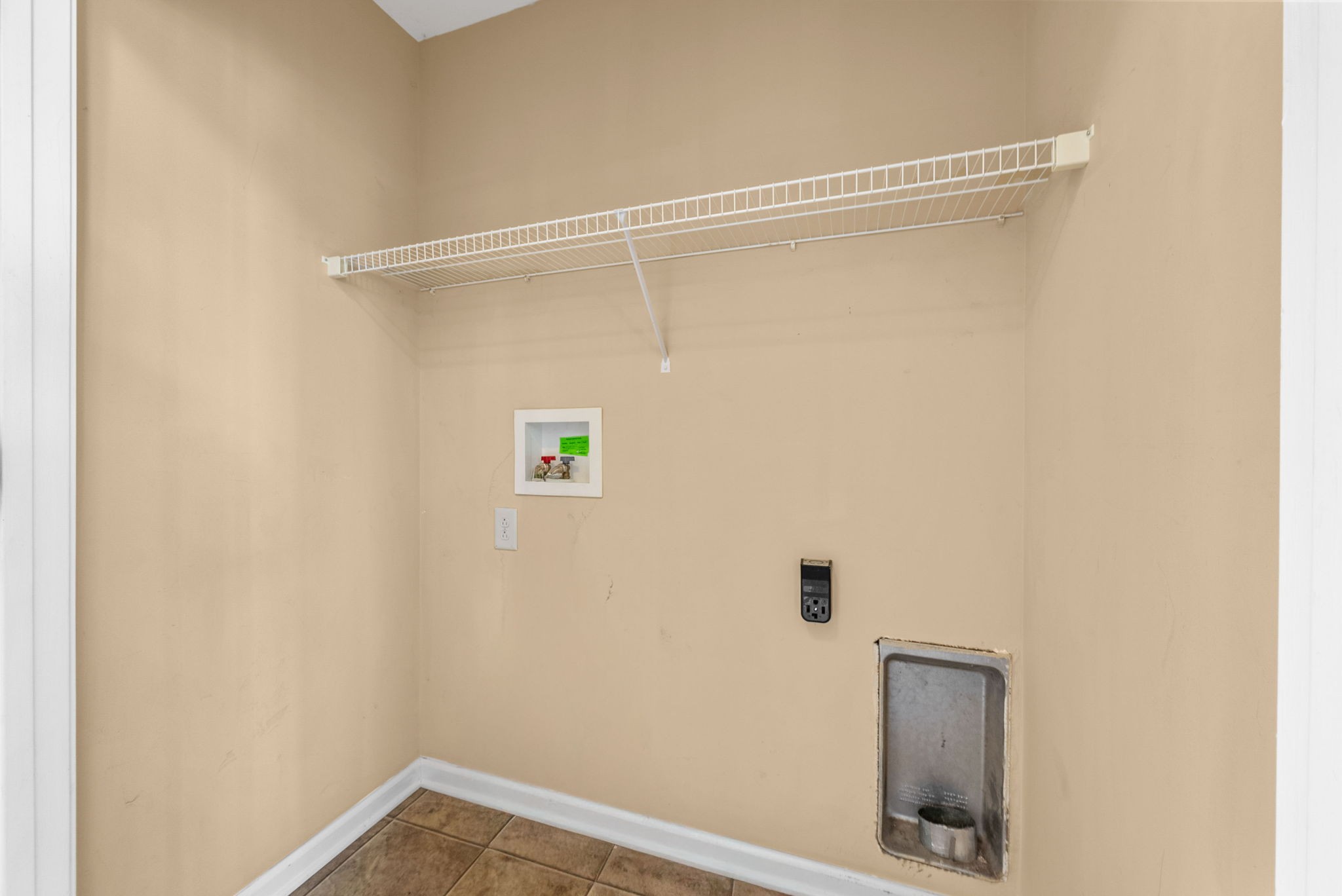 987 Dwight Eisenhower Way