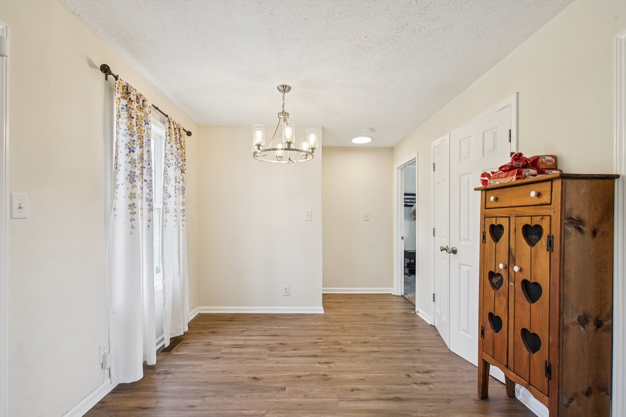 253 Audrea Ln