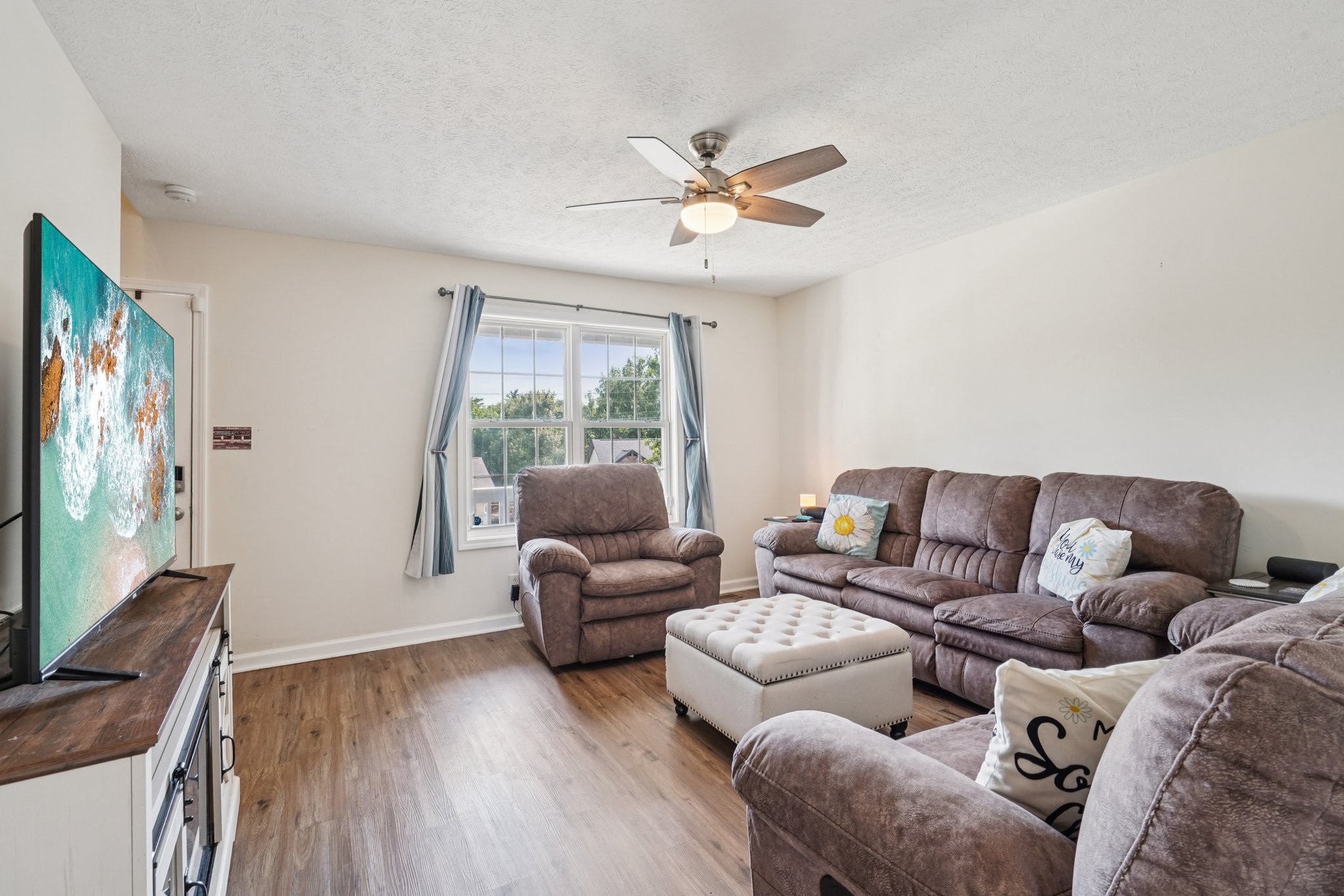 253 Audrea Ln