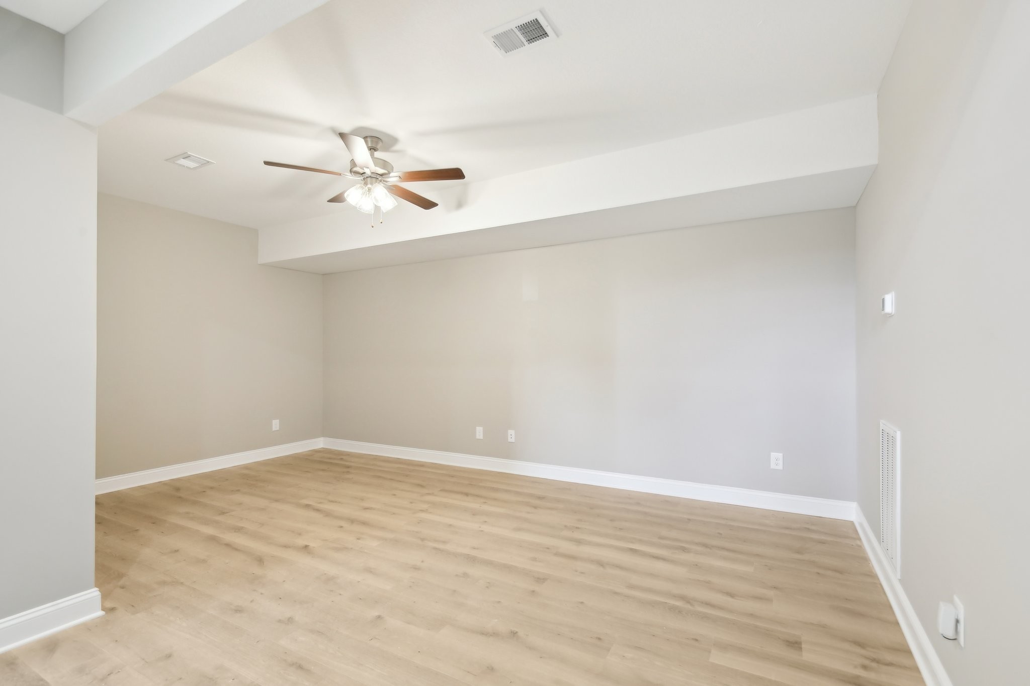 837 Macon Lane