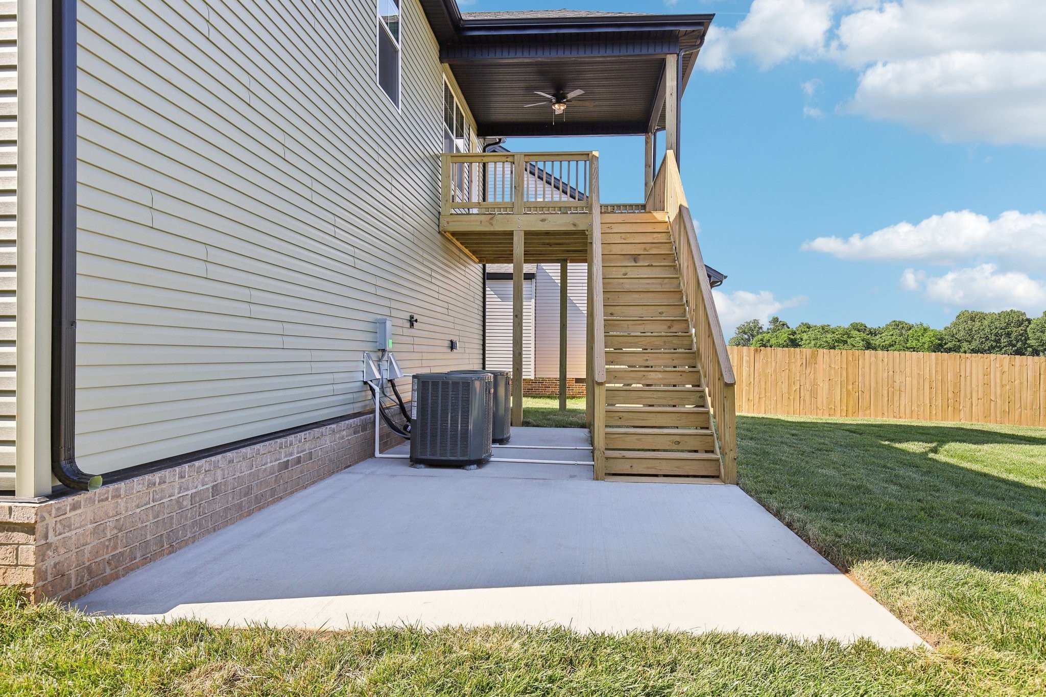 837 Macon Lane