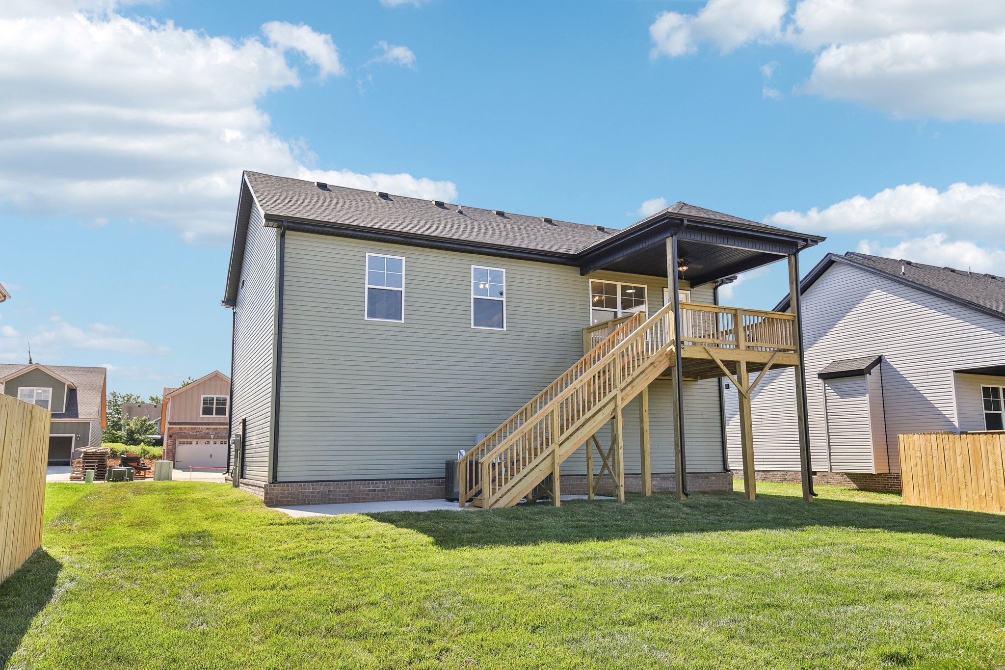 837 Macon Lane