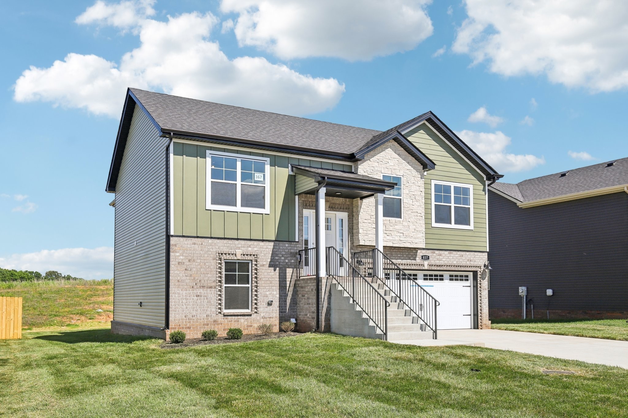 837 Macon Lane