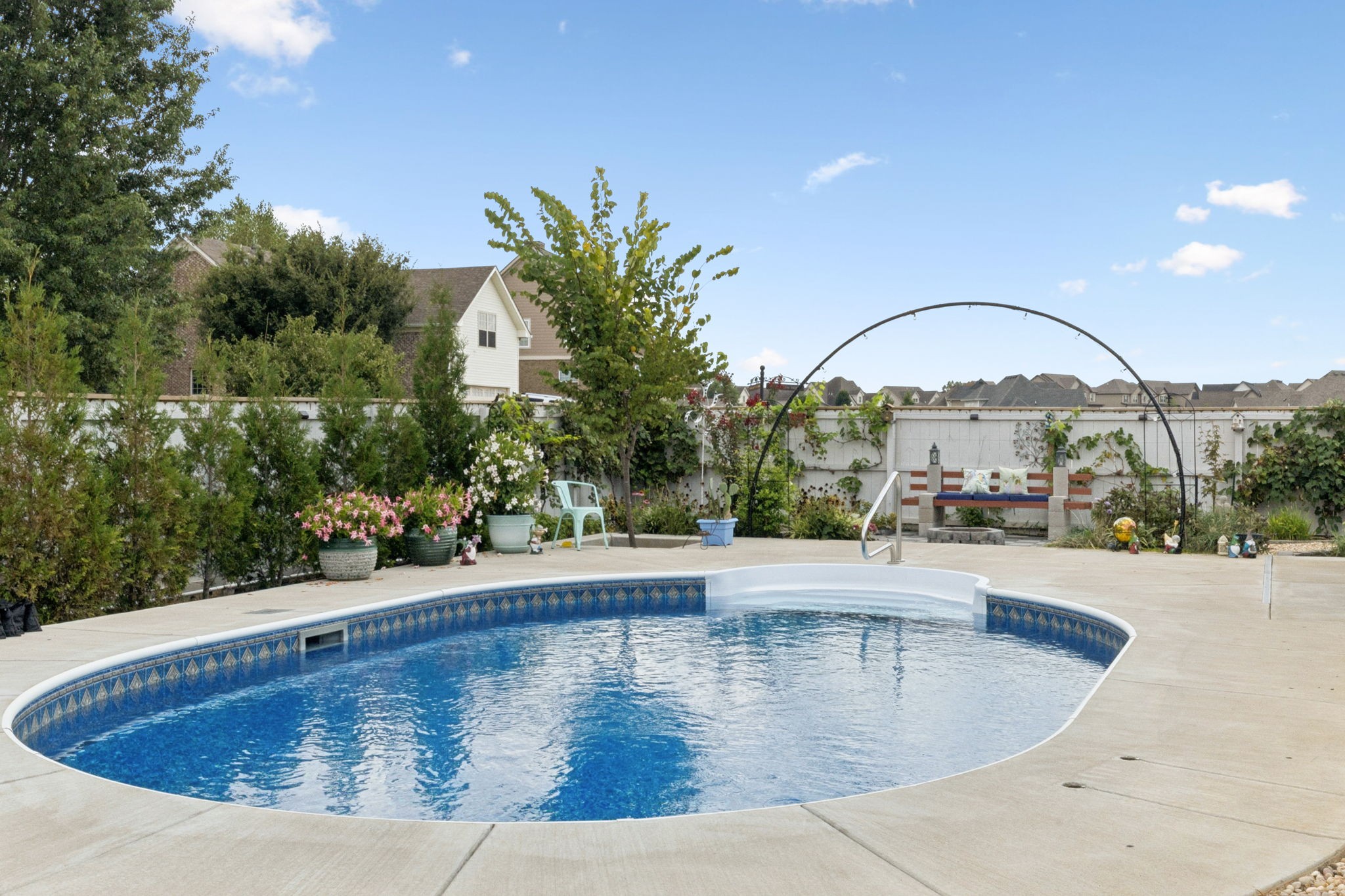 513 Tacoma Dr