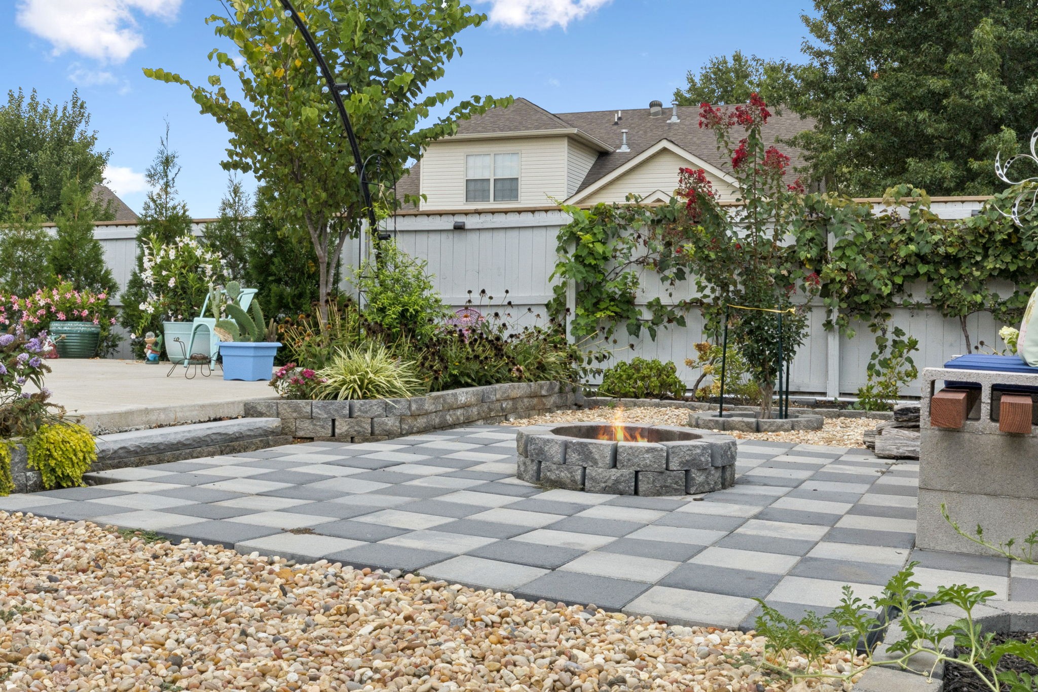 513 Tacoma Dr