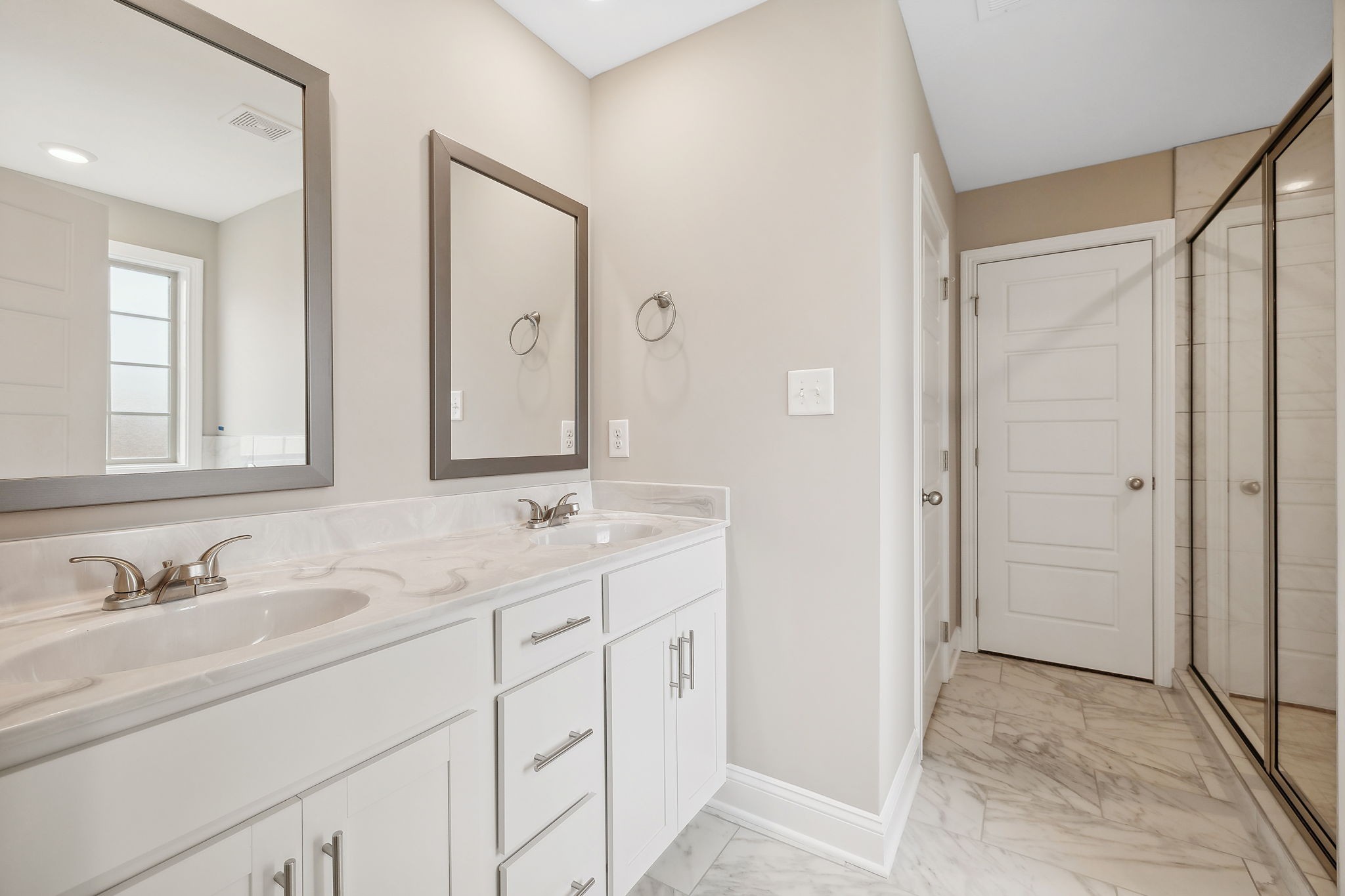 300 Cardinal Creek