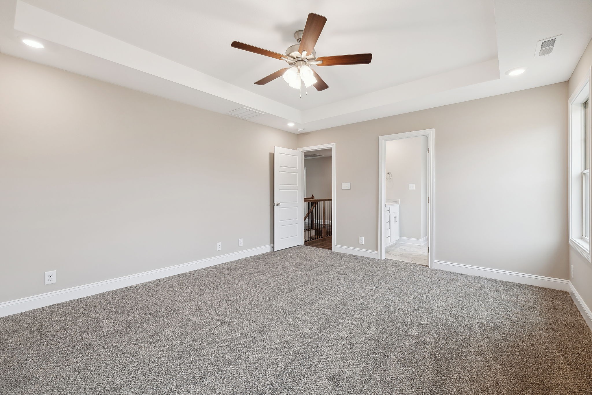 300 Cardinal Creek