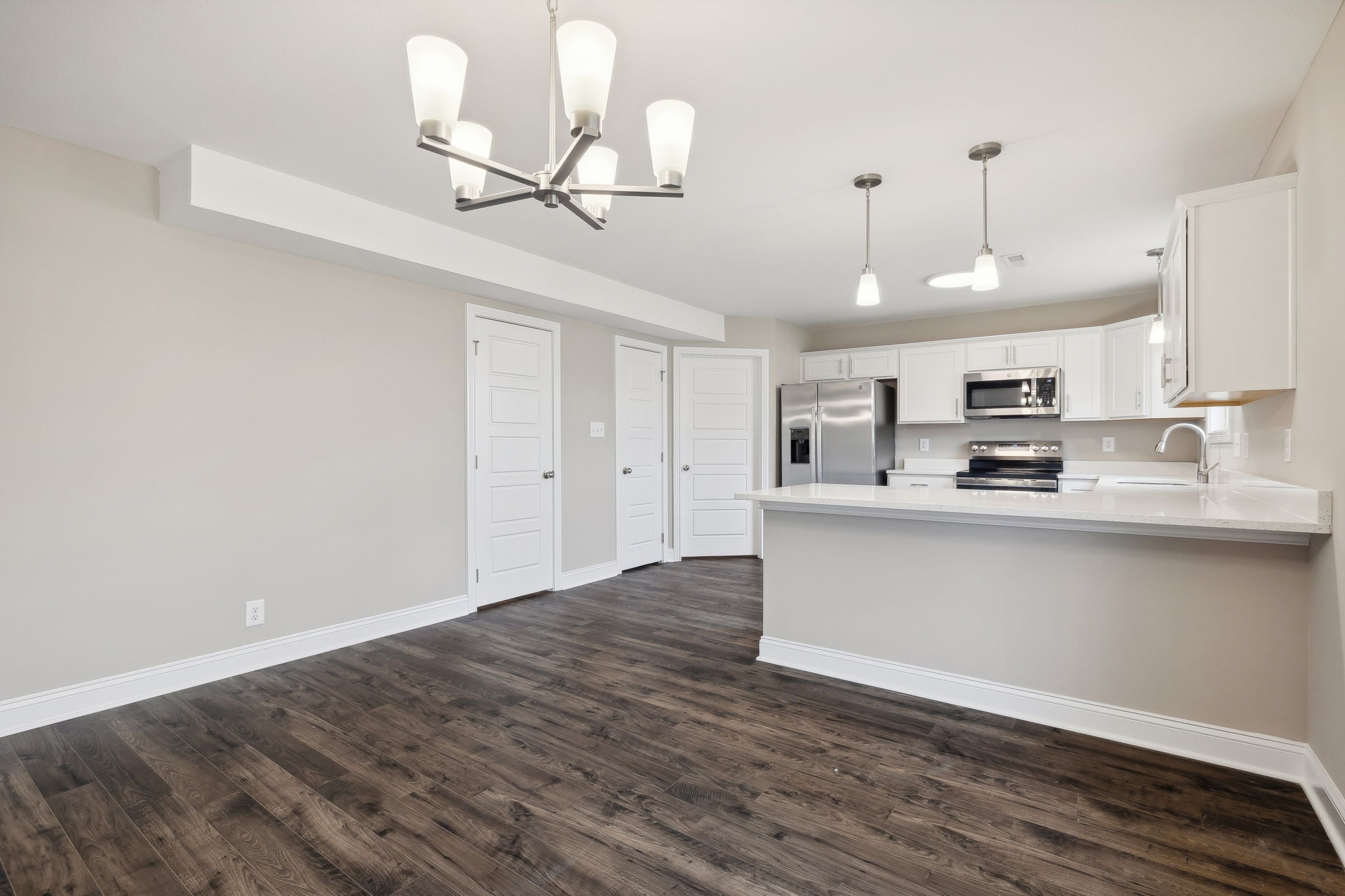 300 Cardinal Creek