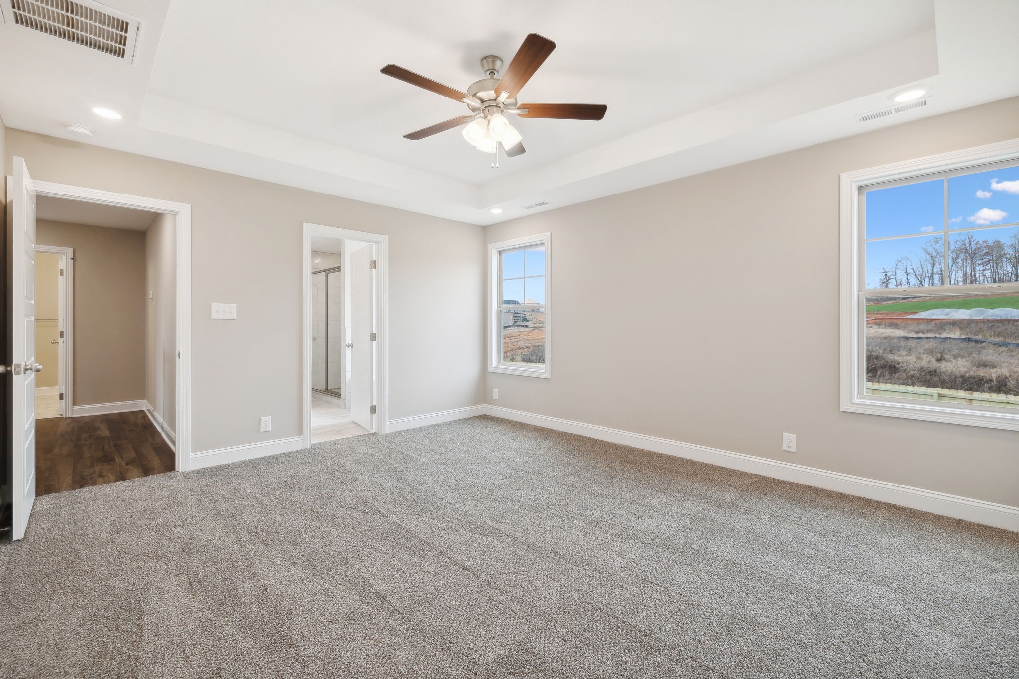 300 Cardinal Creek