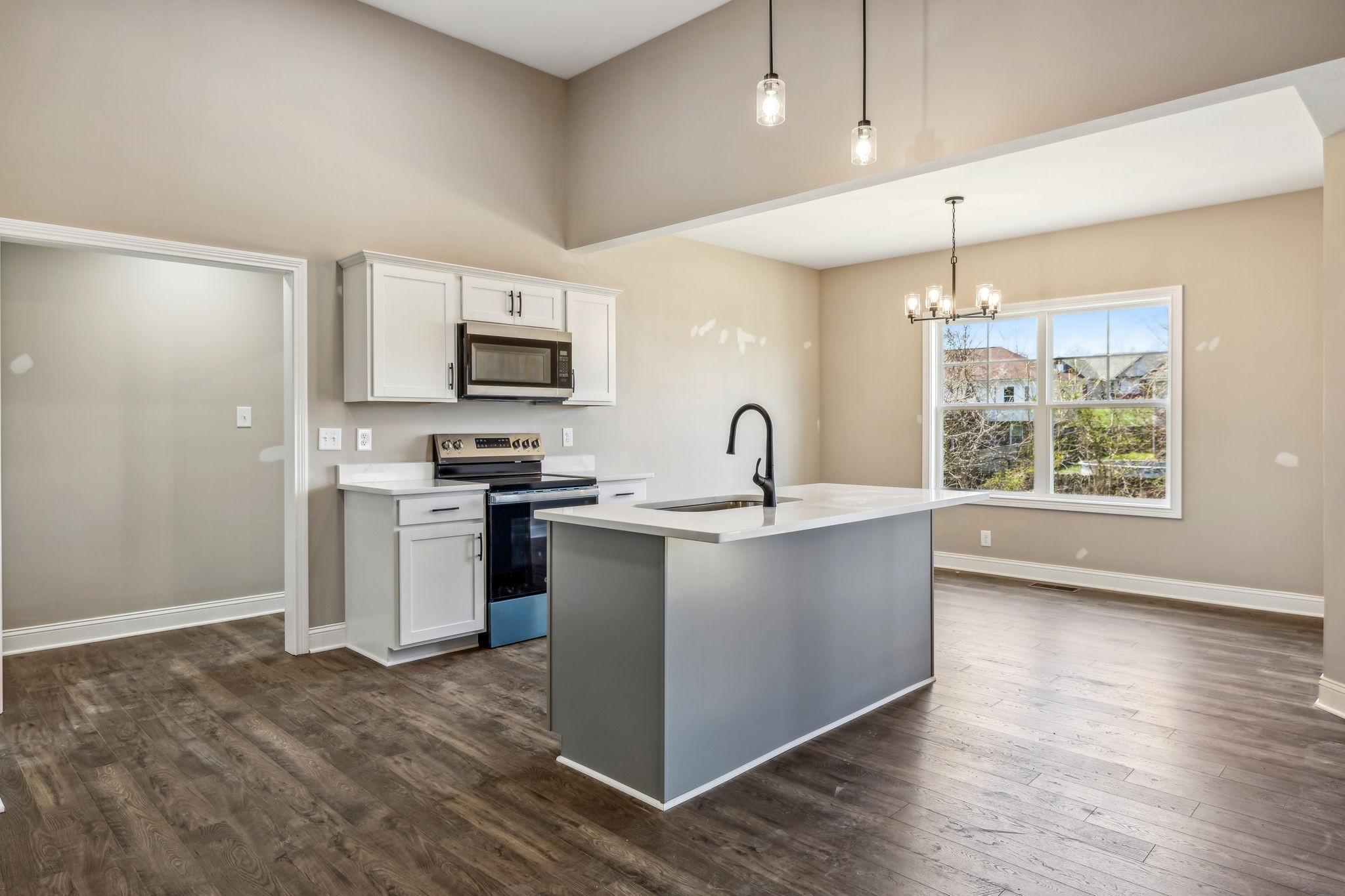273 Cardinal Creek