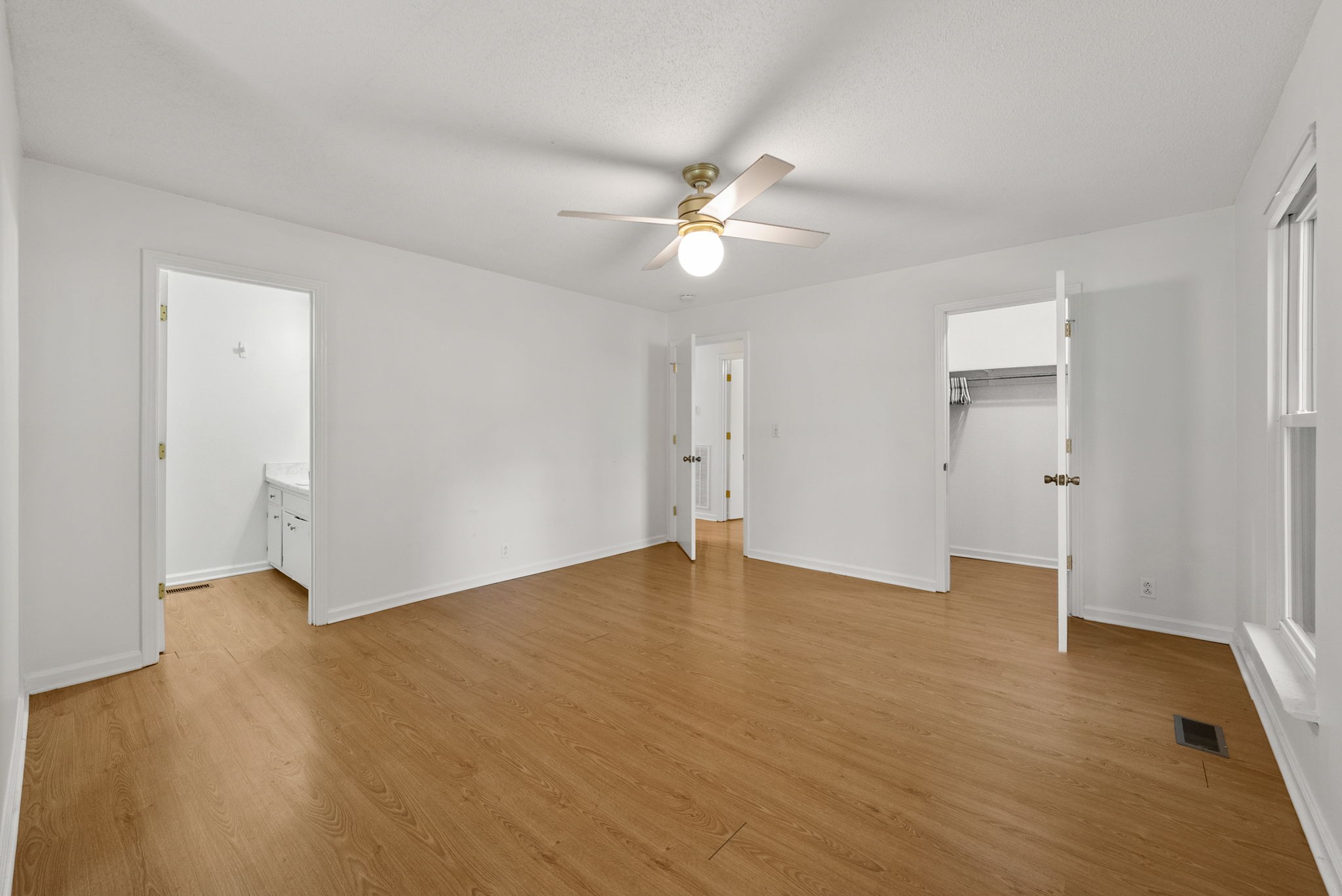 605 Marigold Dr