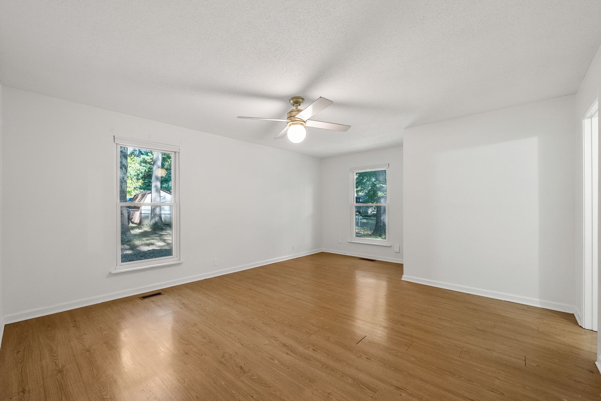605 Marigold Dr