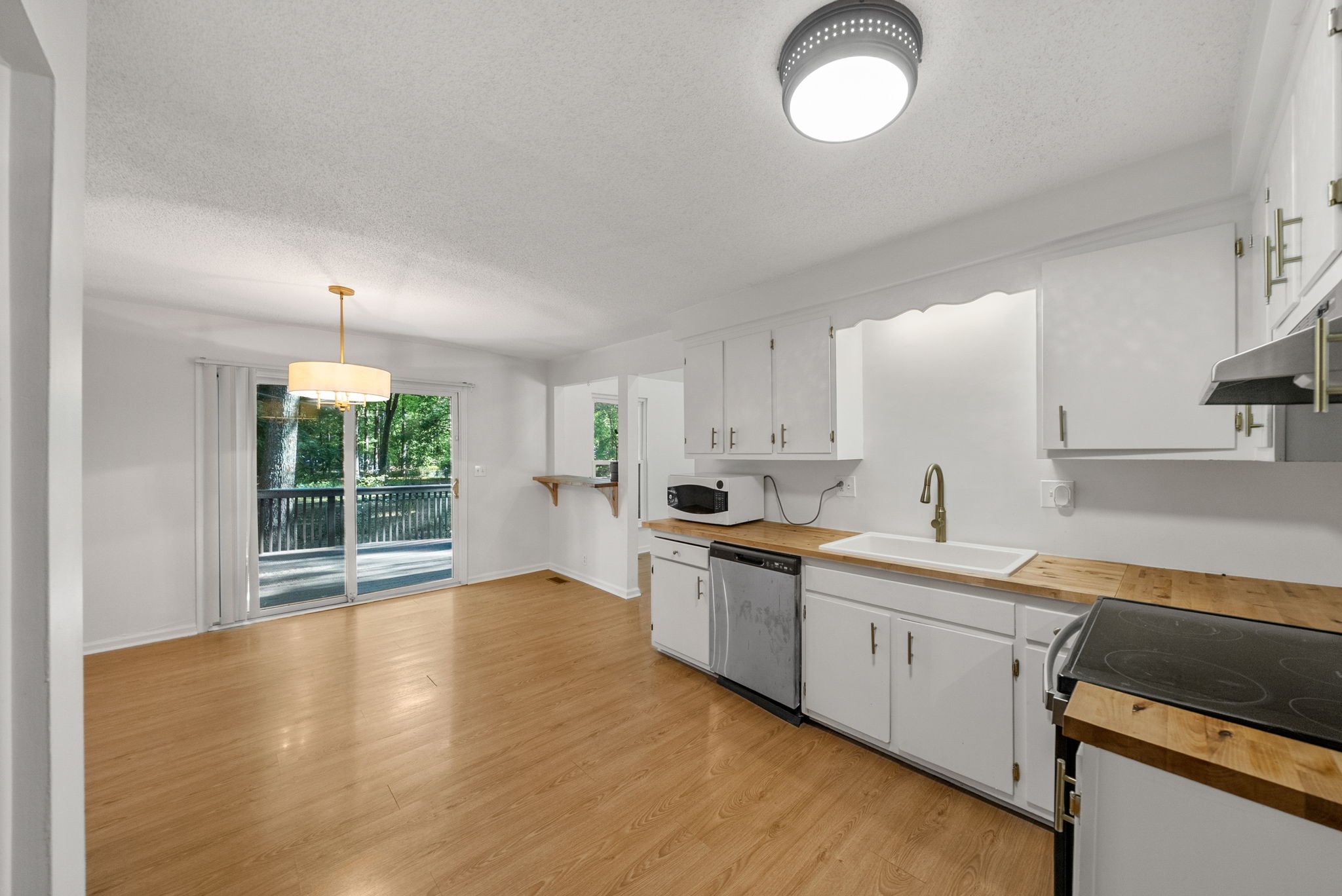 605 Marigold Dr