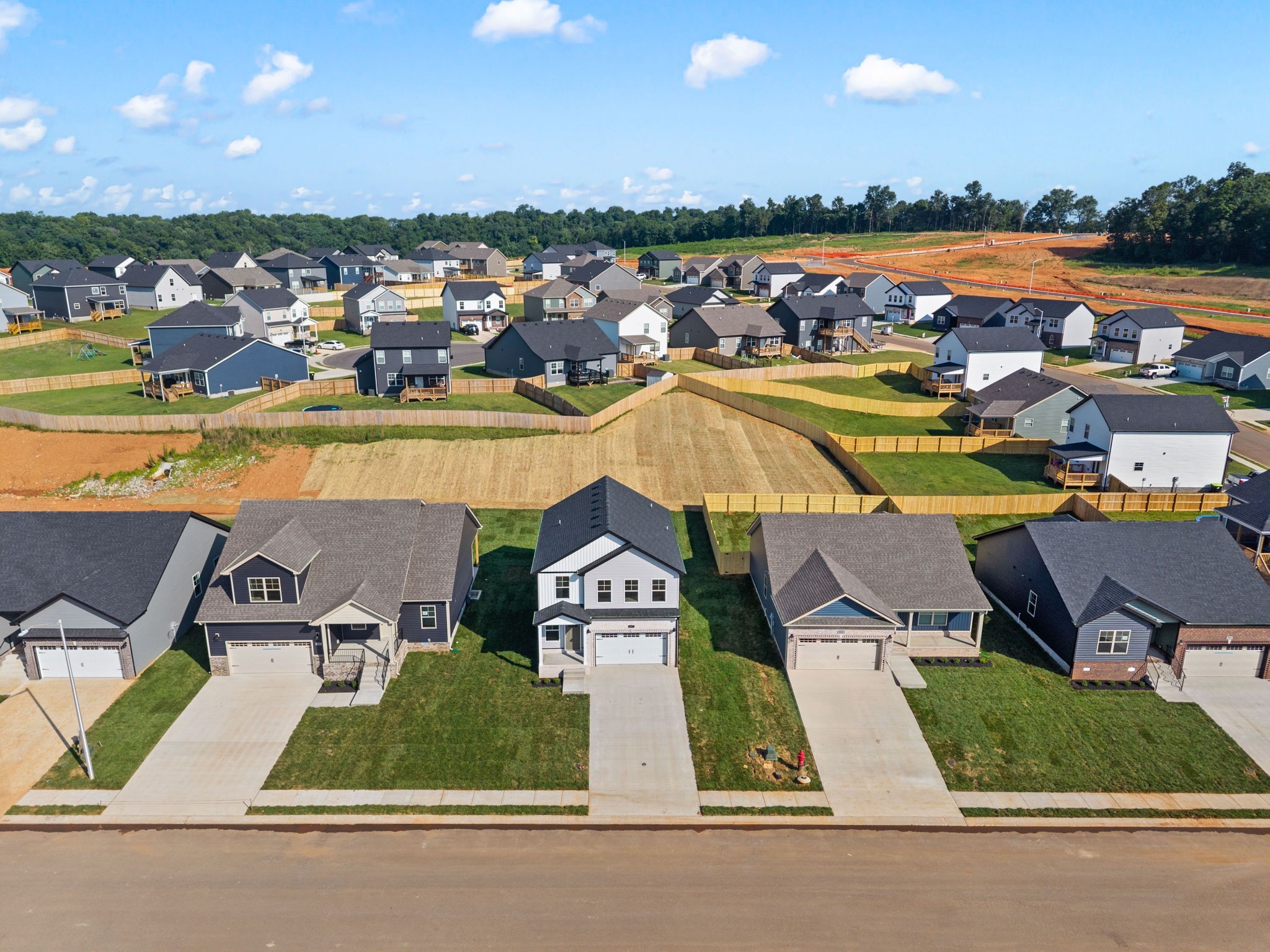 272 Cardinal Creek