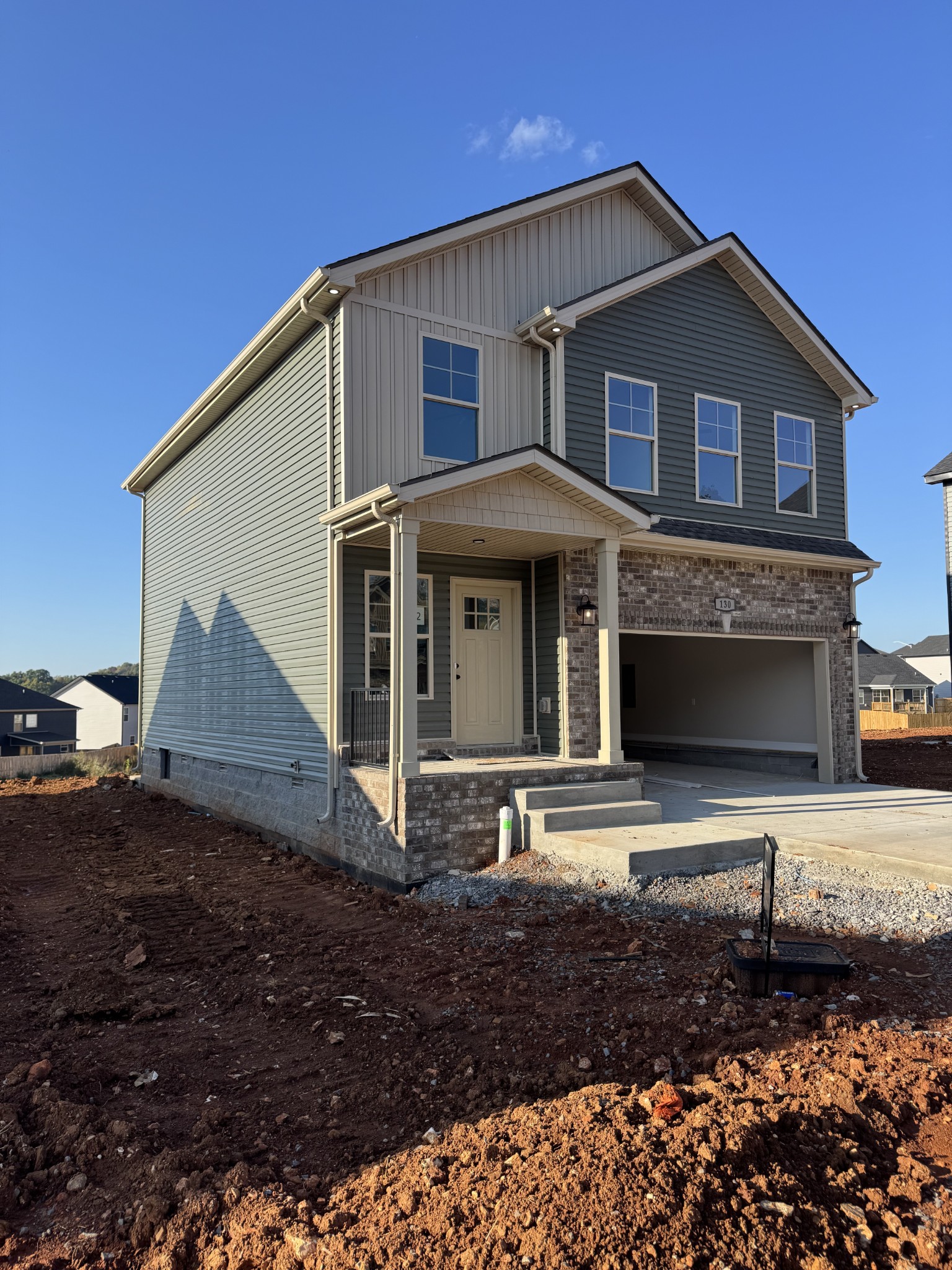 272 Cardinal Creek