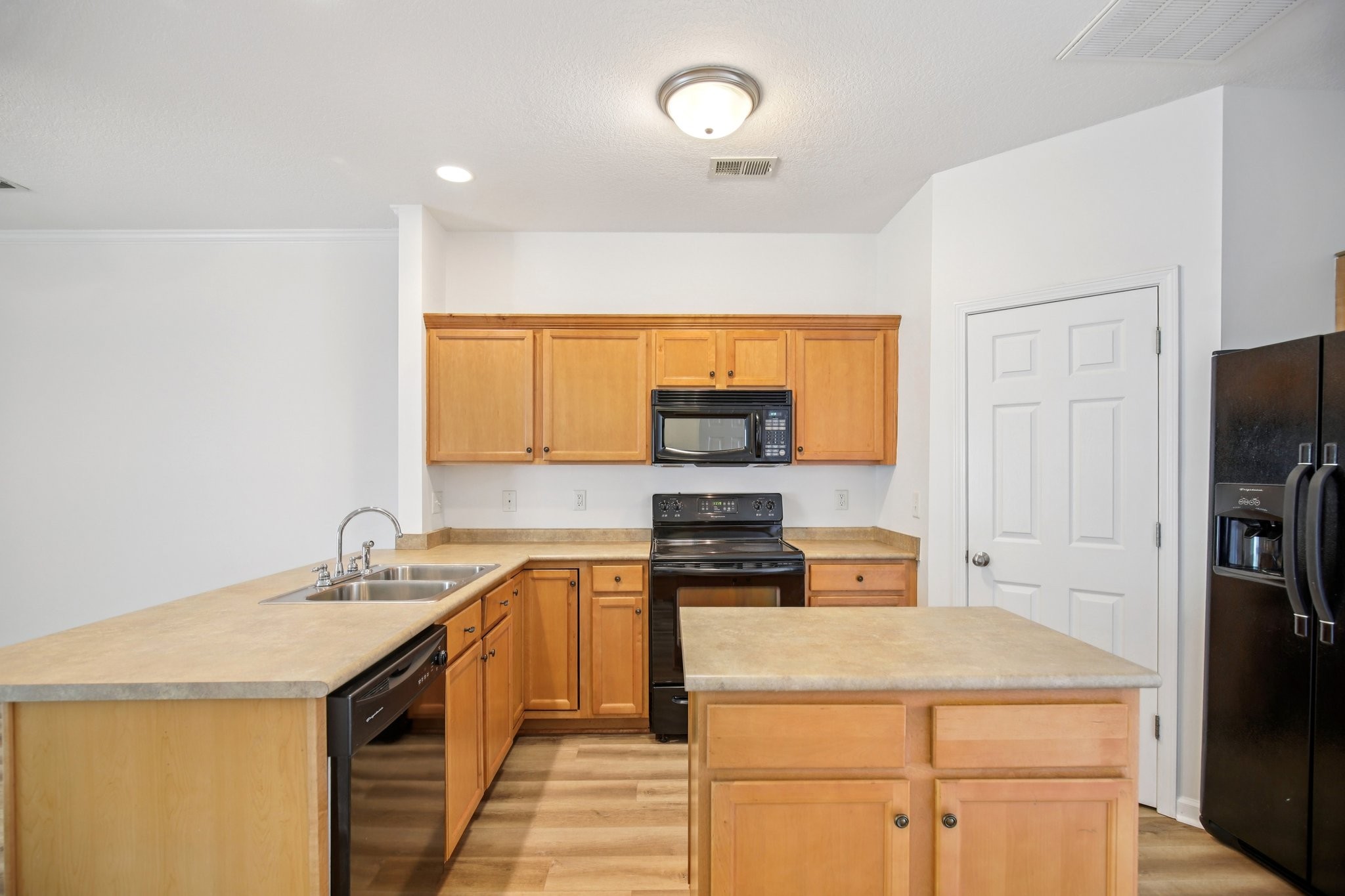 149 Alexander Blvd