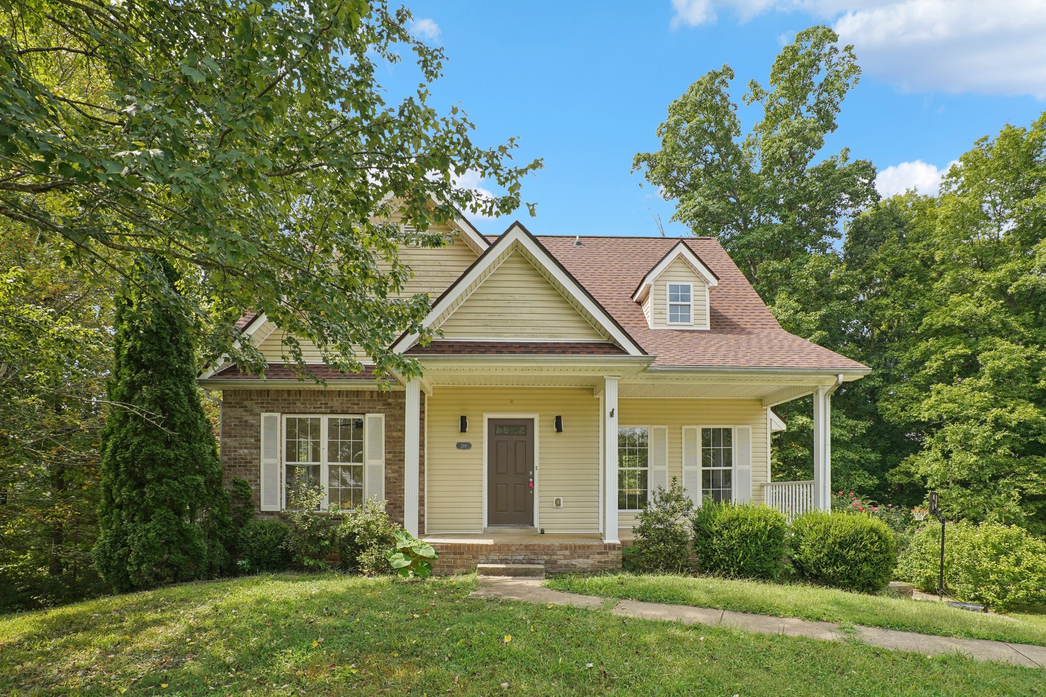 288 Sunny Slope Ct