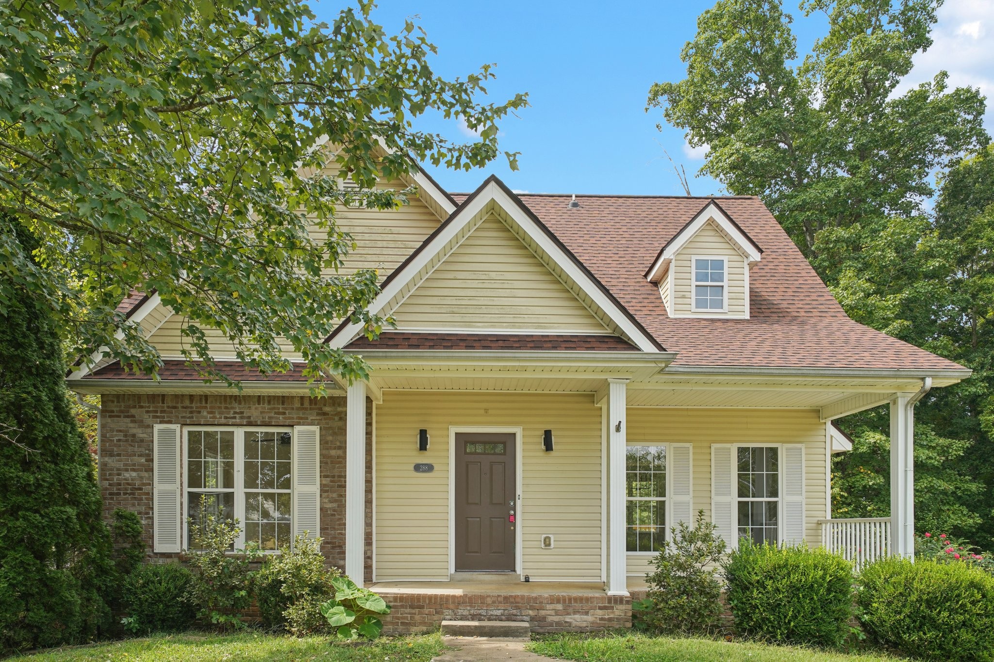288 Sunny Slope Ct