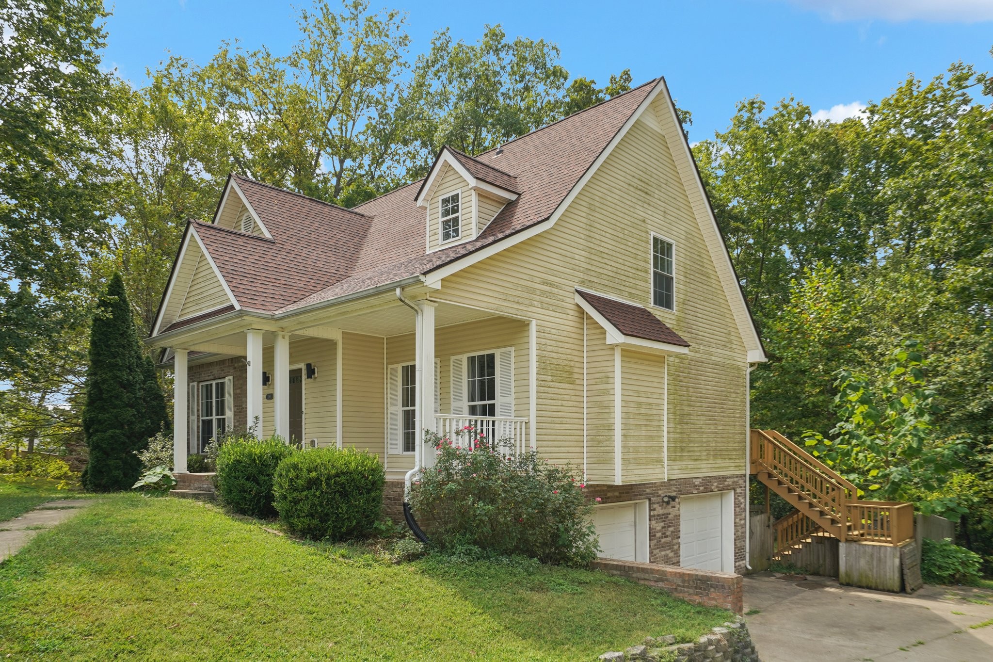 288 Sunny Slope Ct