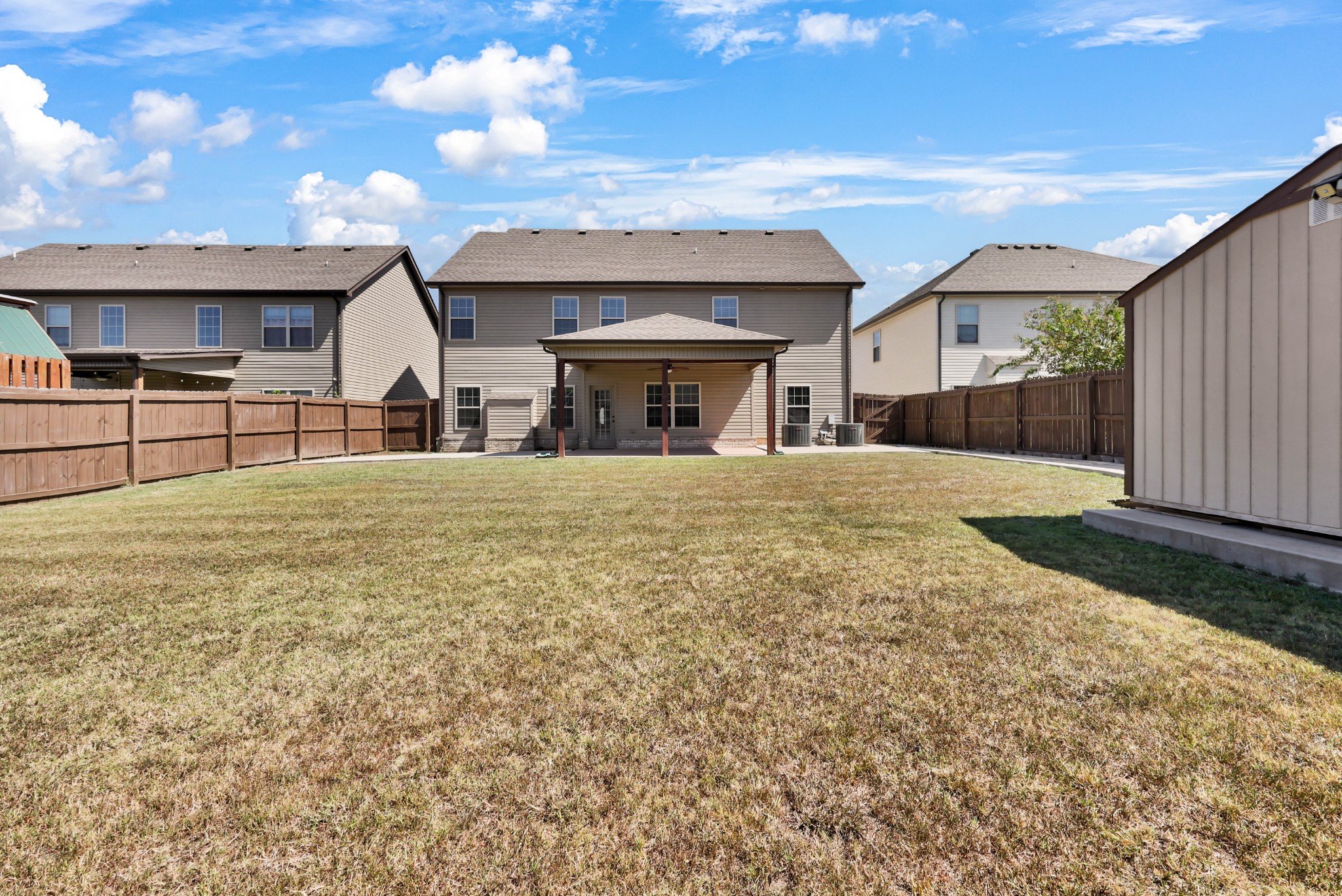1018 Shirley Dr