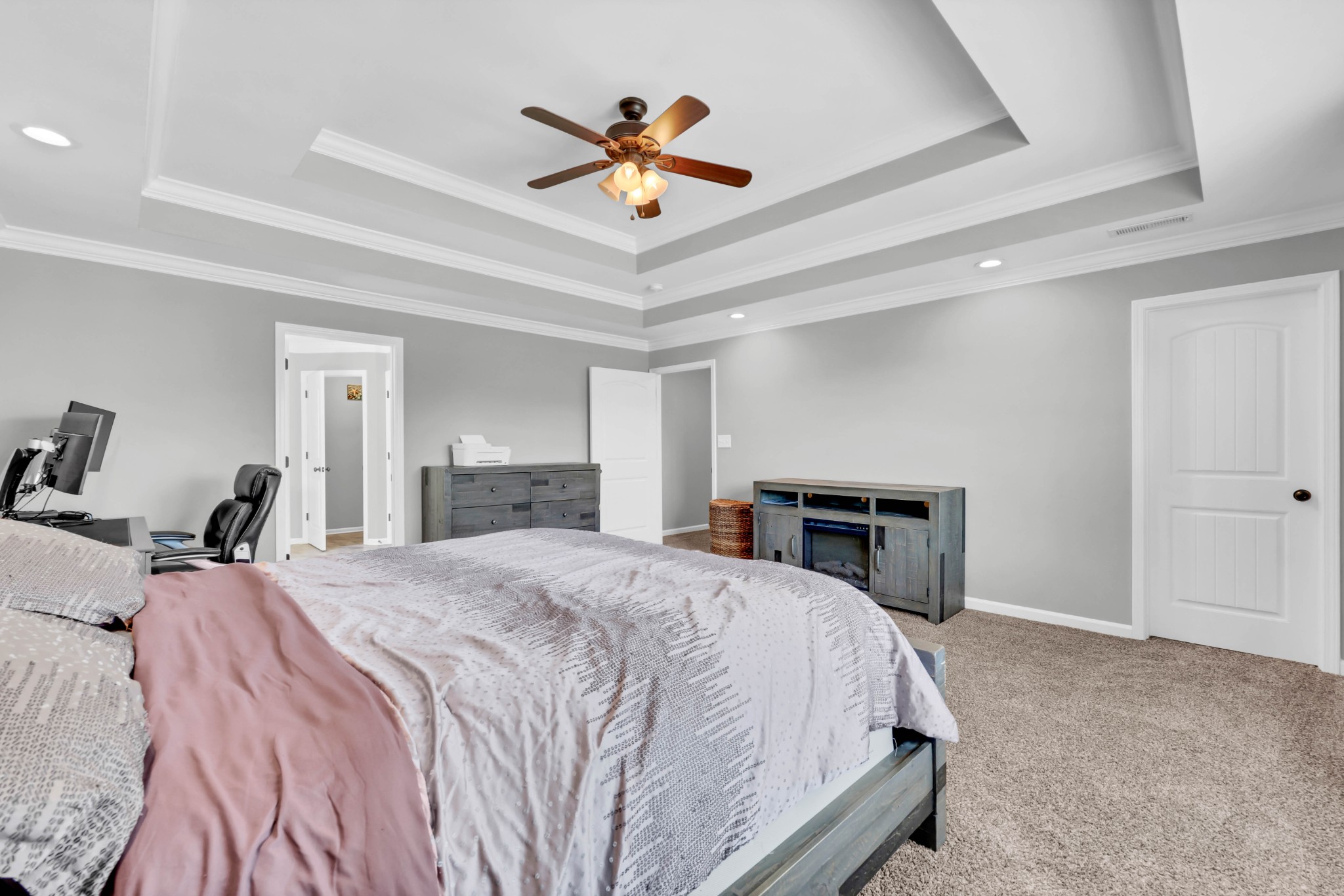 1018 Shirley Dr