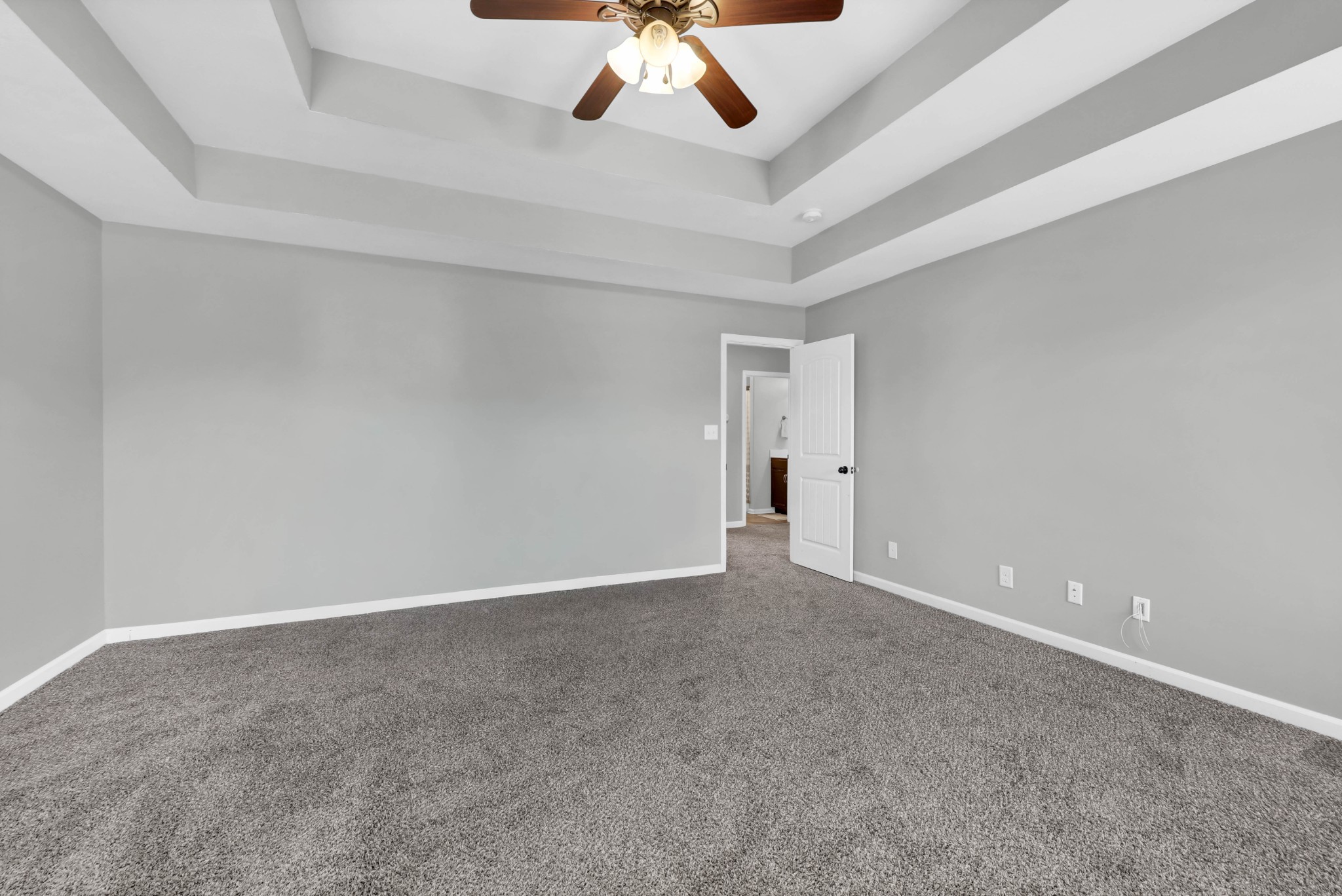 1018 Shirley Dr