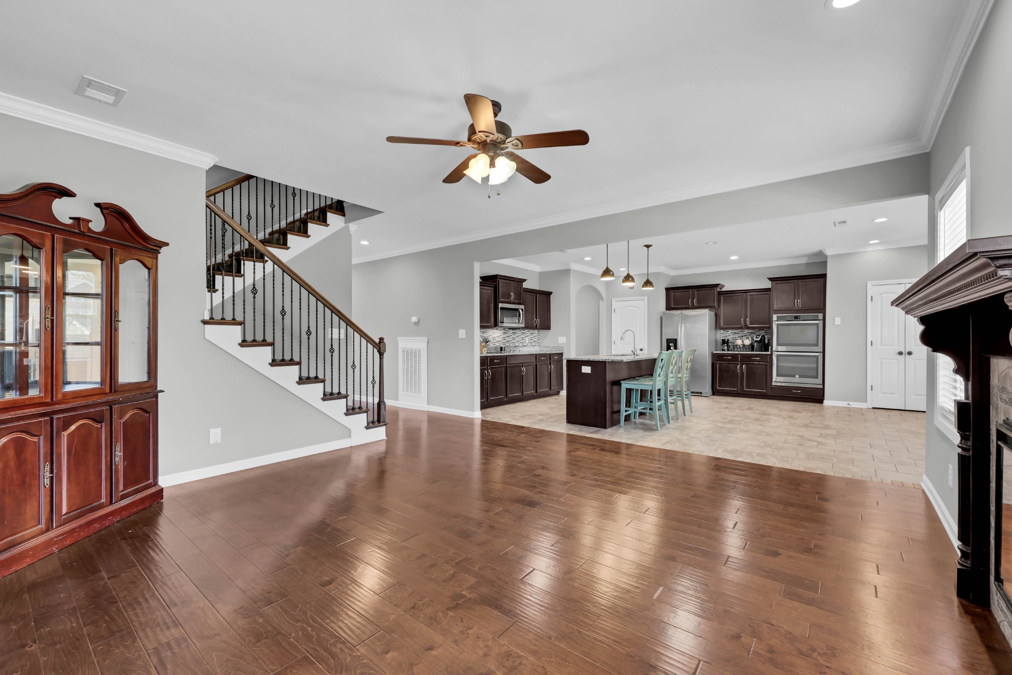 1018 Shirley Dr