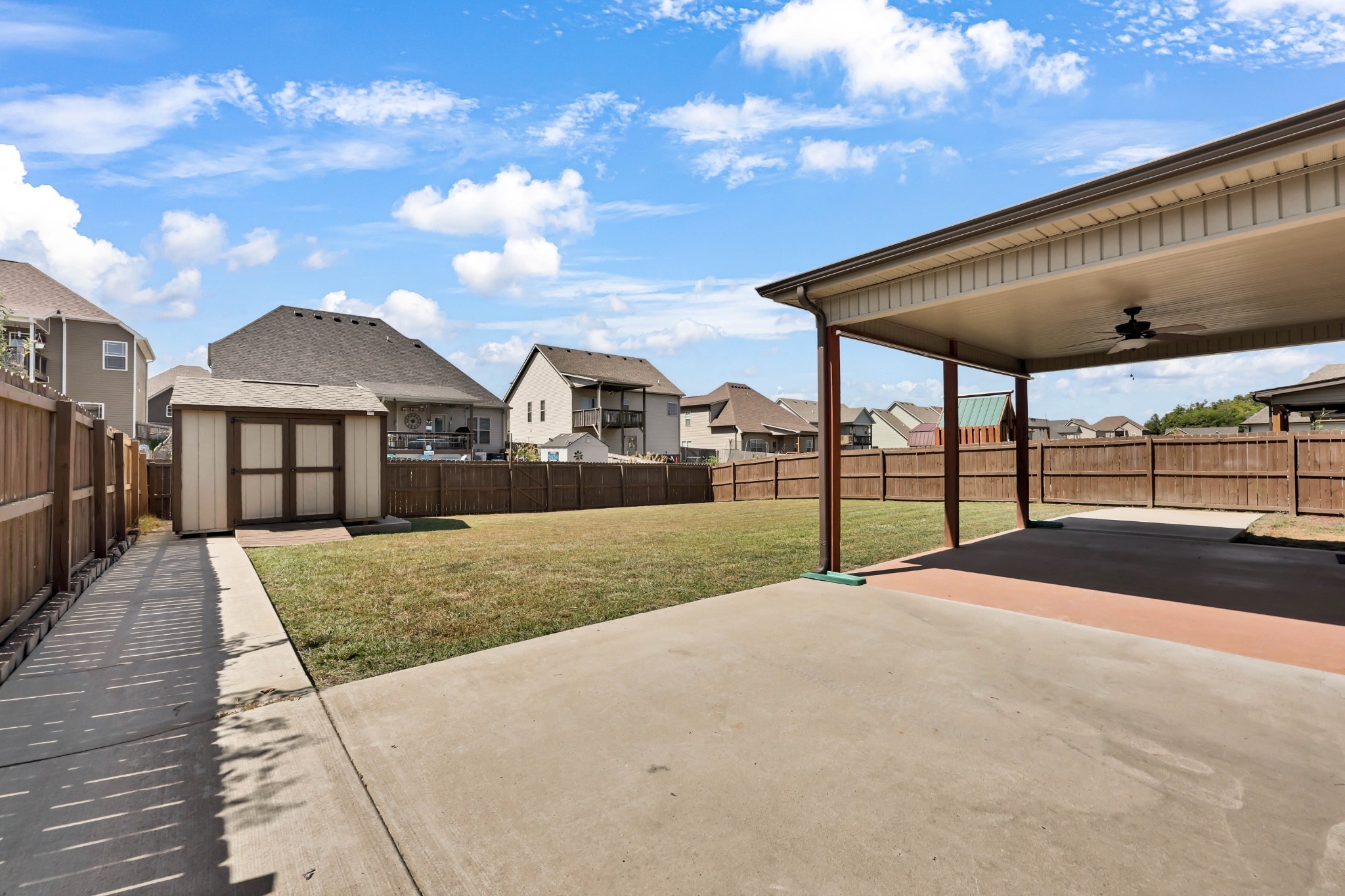 1018 Shirley Dr