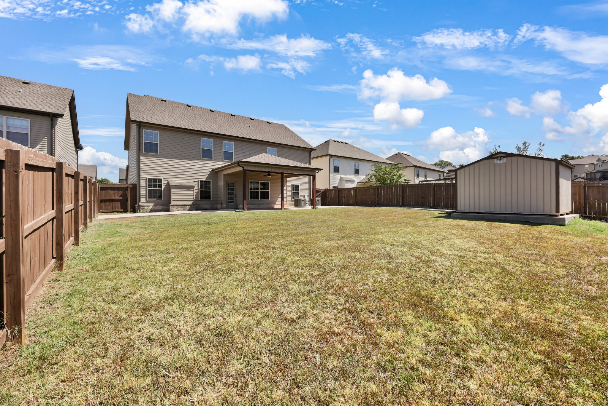 1018 Shirley Dr
