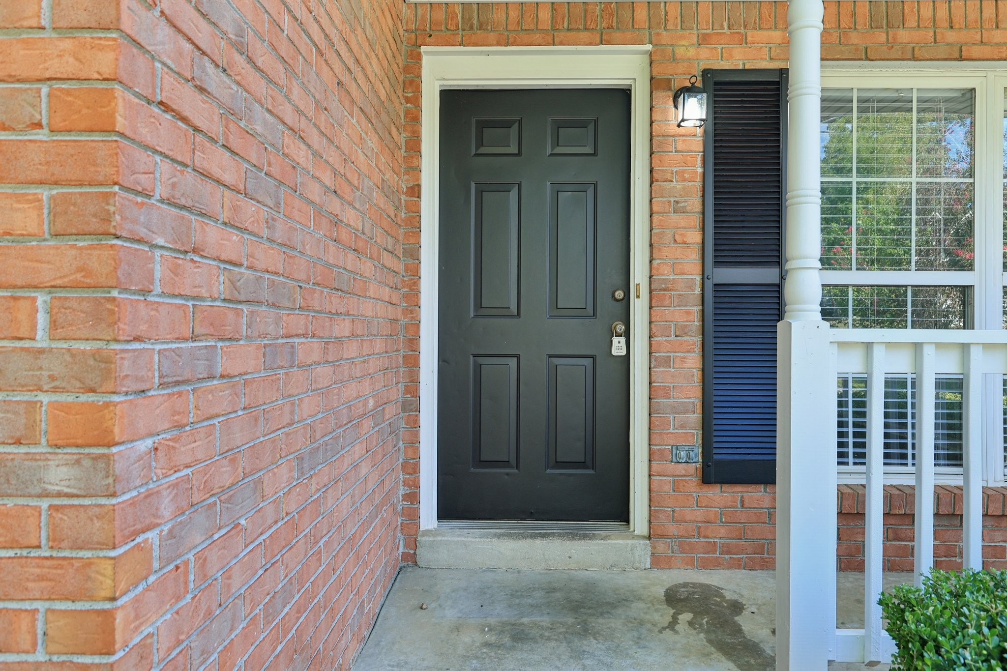 1447 Amy Ave