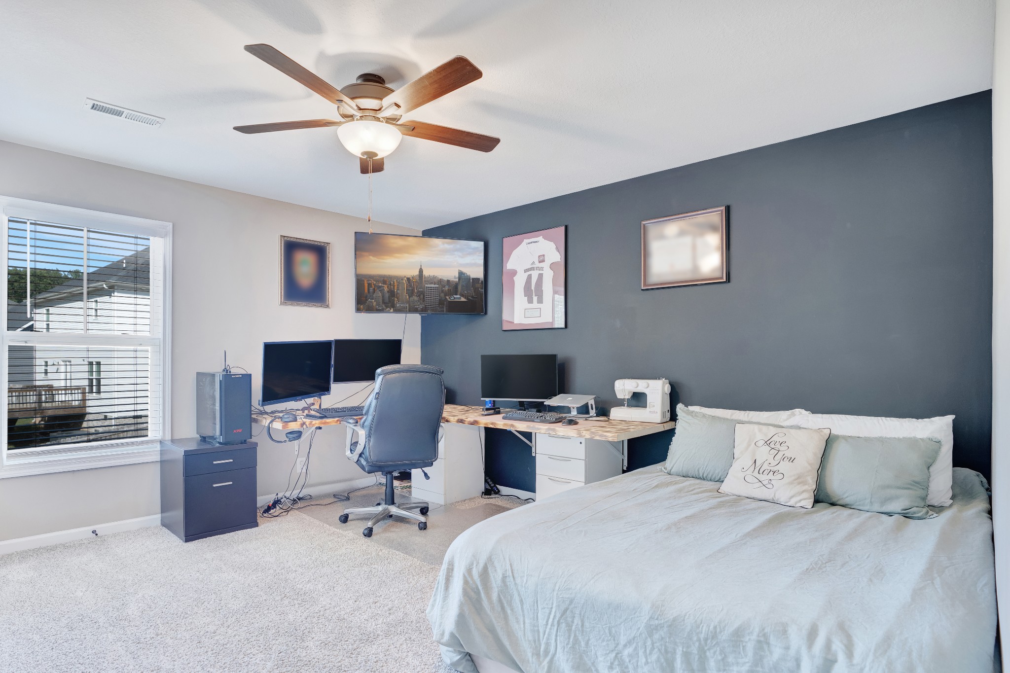 1154 Old Charlotte Trce