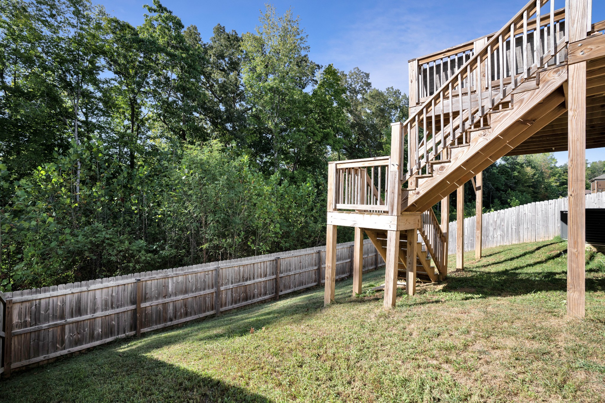 1154 Old Charlotte Trce