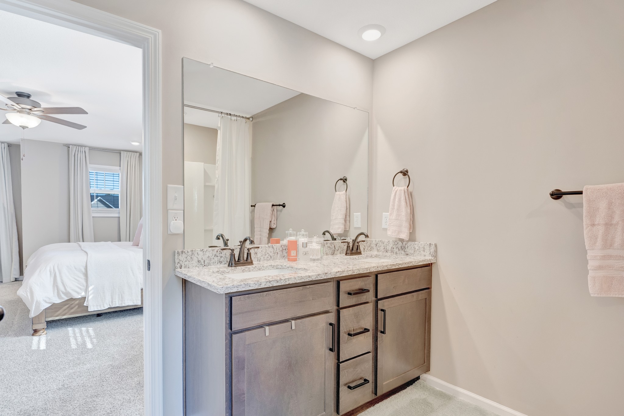 1154 Old Charlotte Trce