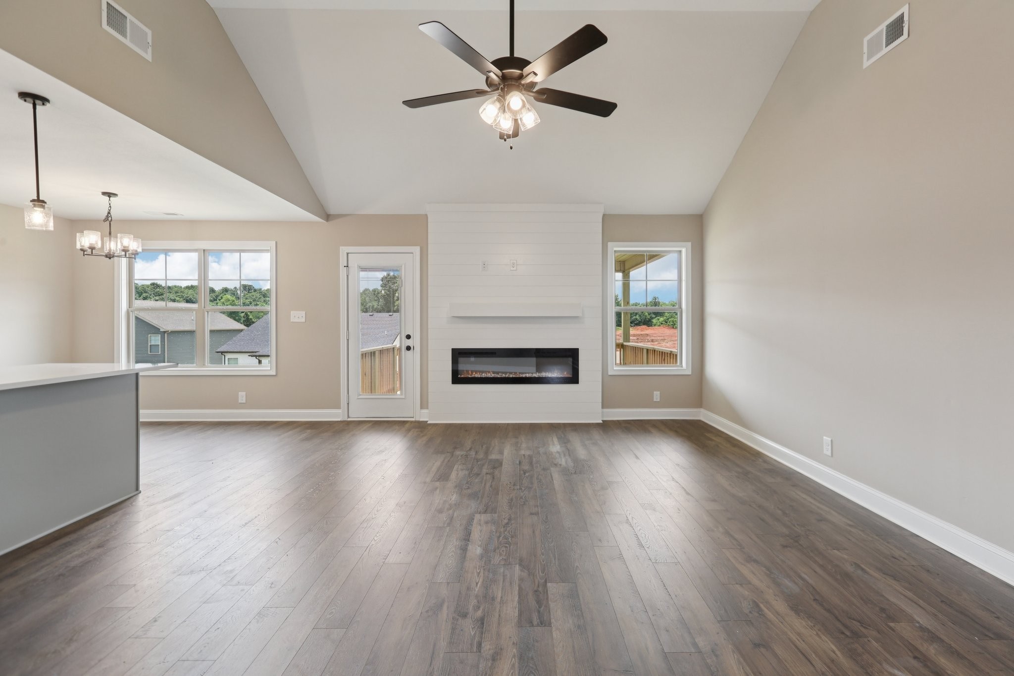 280 Cardinal Creek