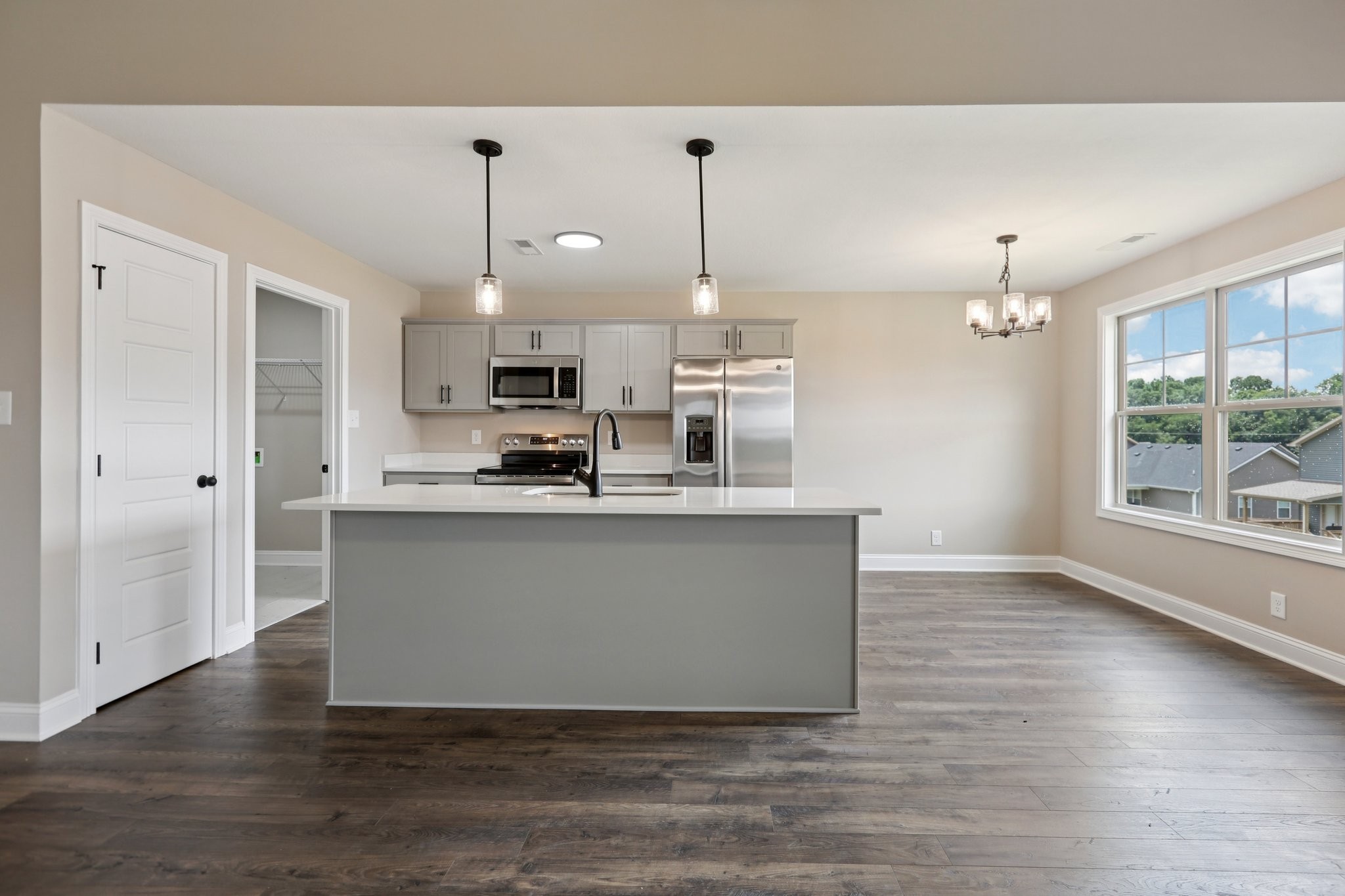 280 Cardinal Creek