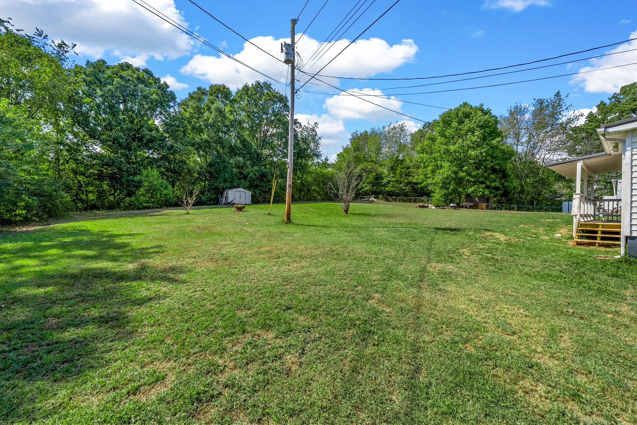 2076 Hilltop View Rd