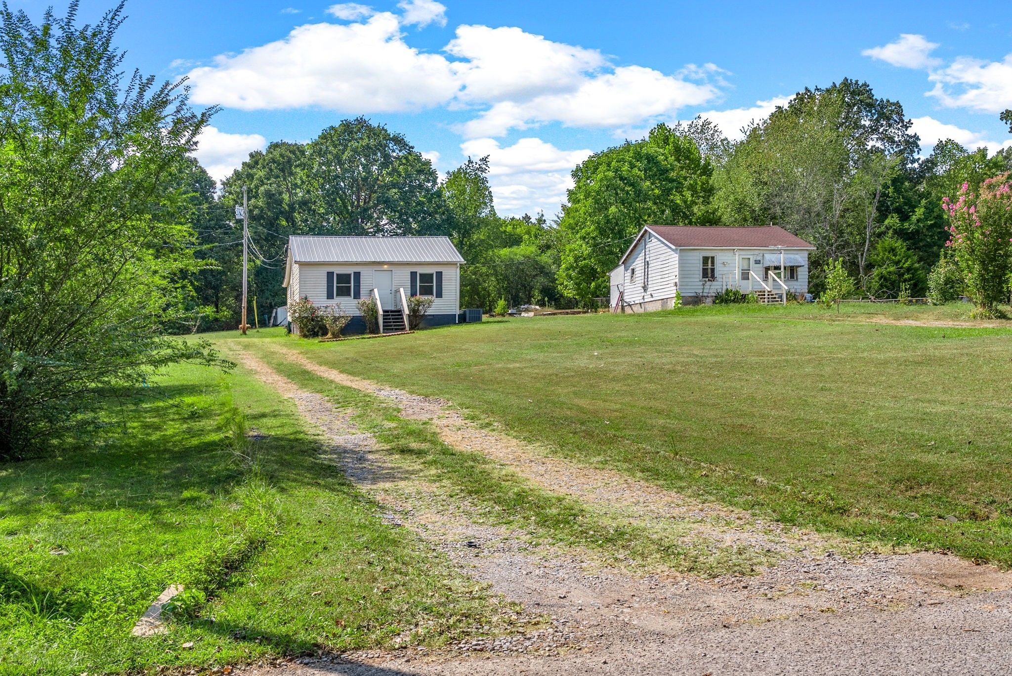 2076 Hilltop View Rd