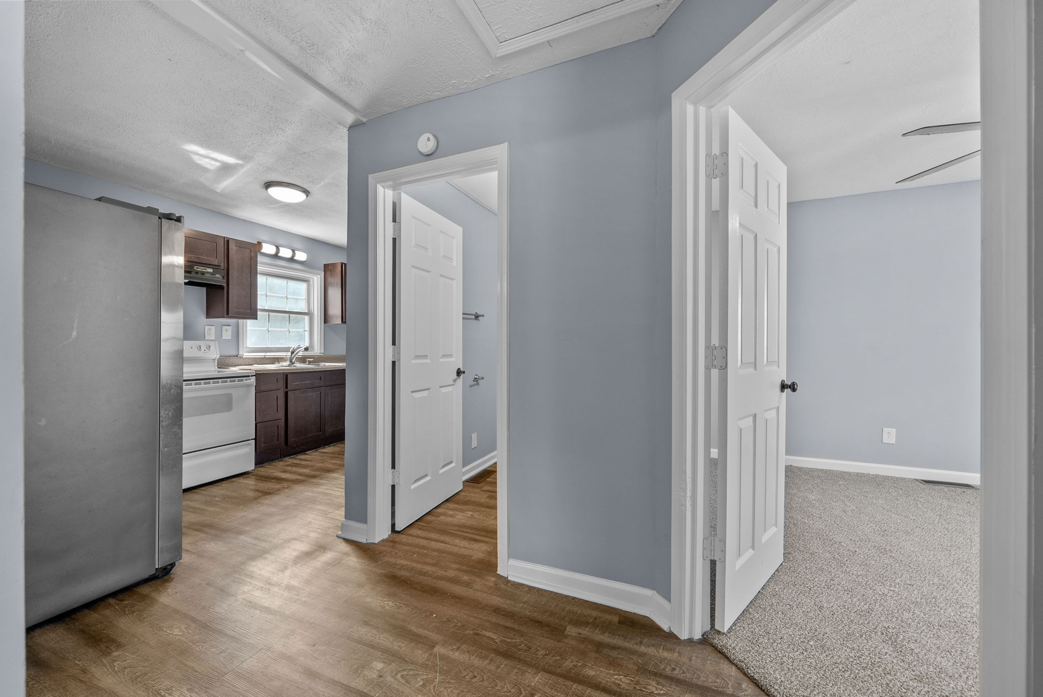 2076 Hilltop View Rd