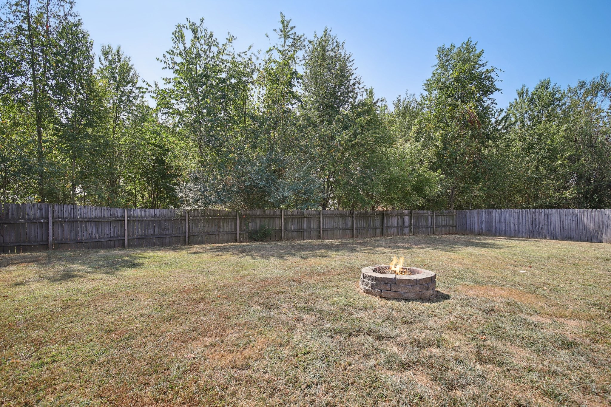 1824 Jackie Lorraine Dr