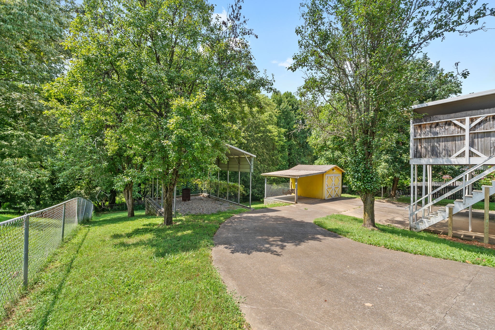 1026 Foxmoor Dr