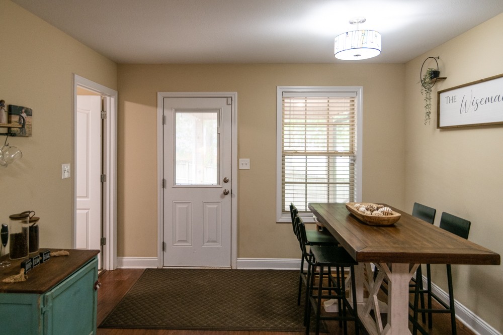 1688 Barrywood Cir, E