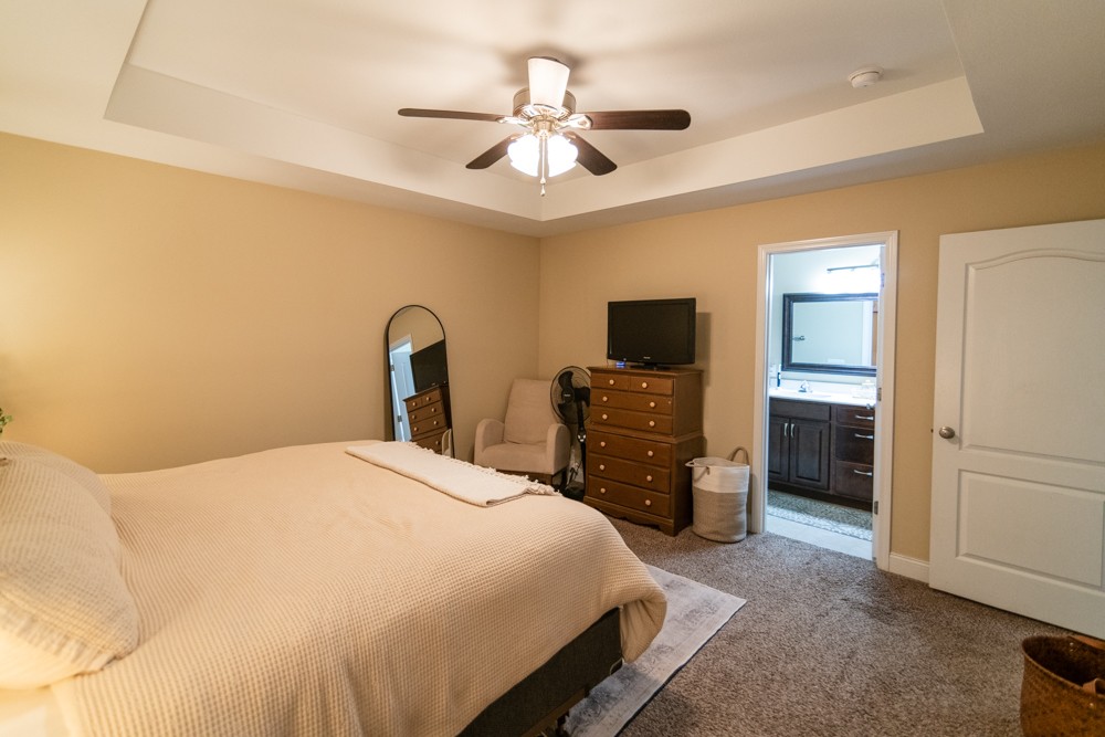 1688 Barrywood Cir, E