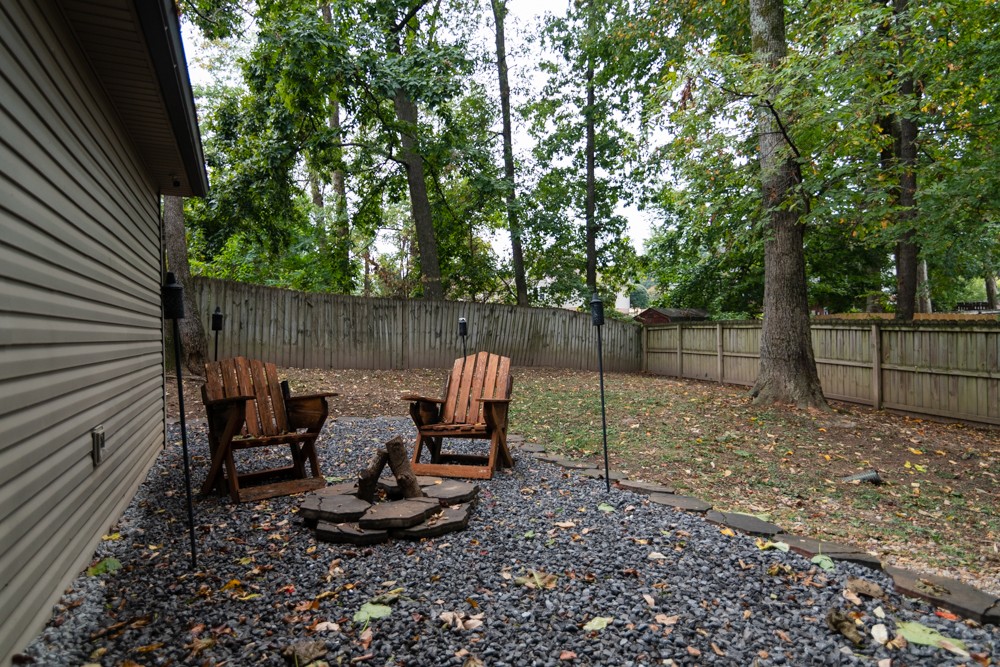 1688 Barrywood Cir, E