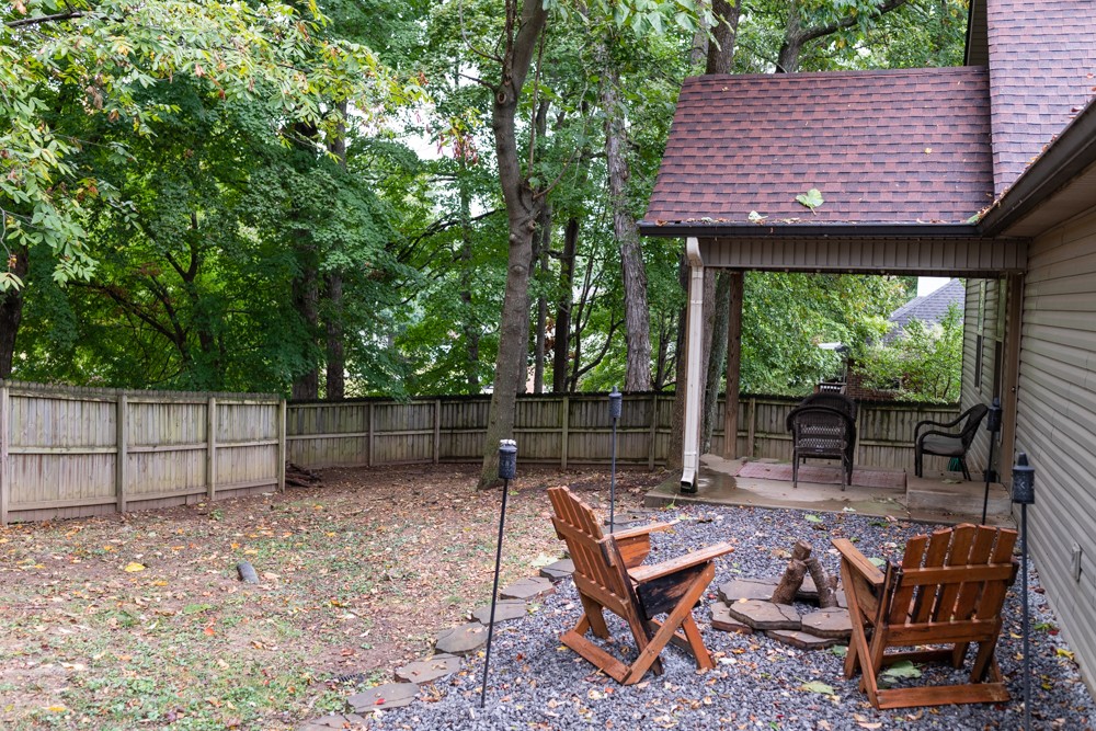 1688 Barrywood Cir, E