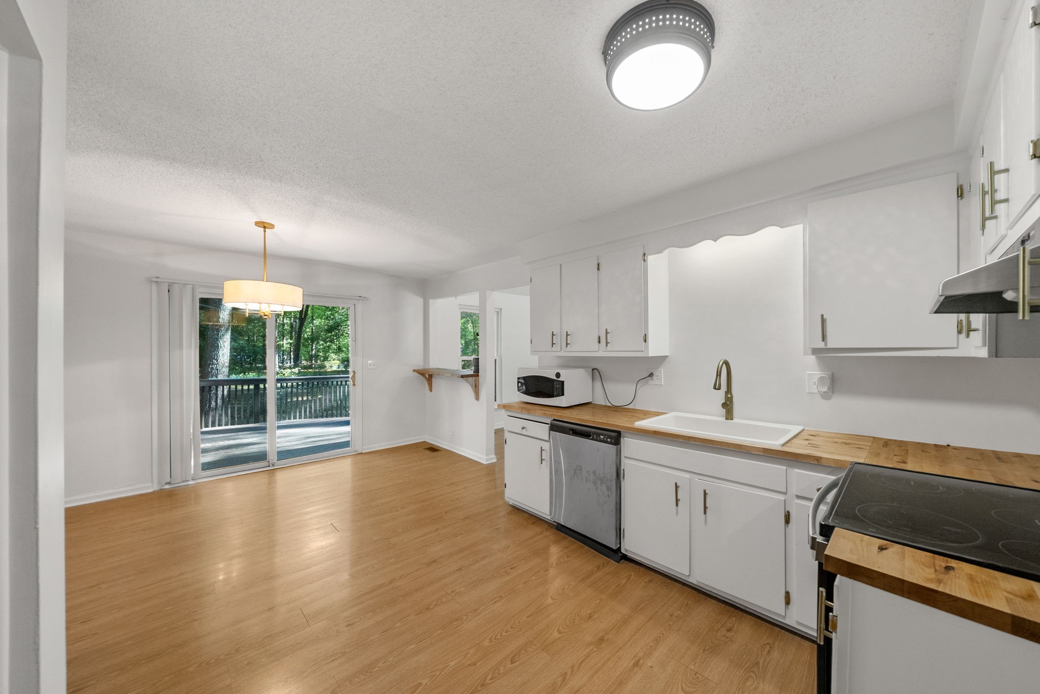 605 Marigold Dr