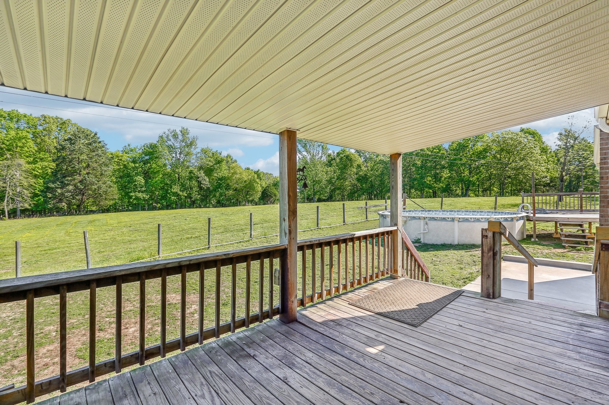 46 Seay Ln