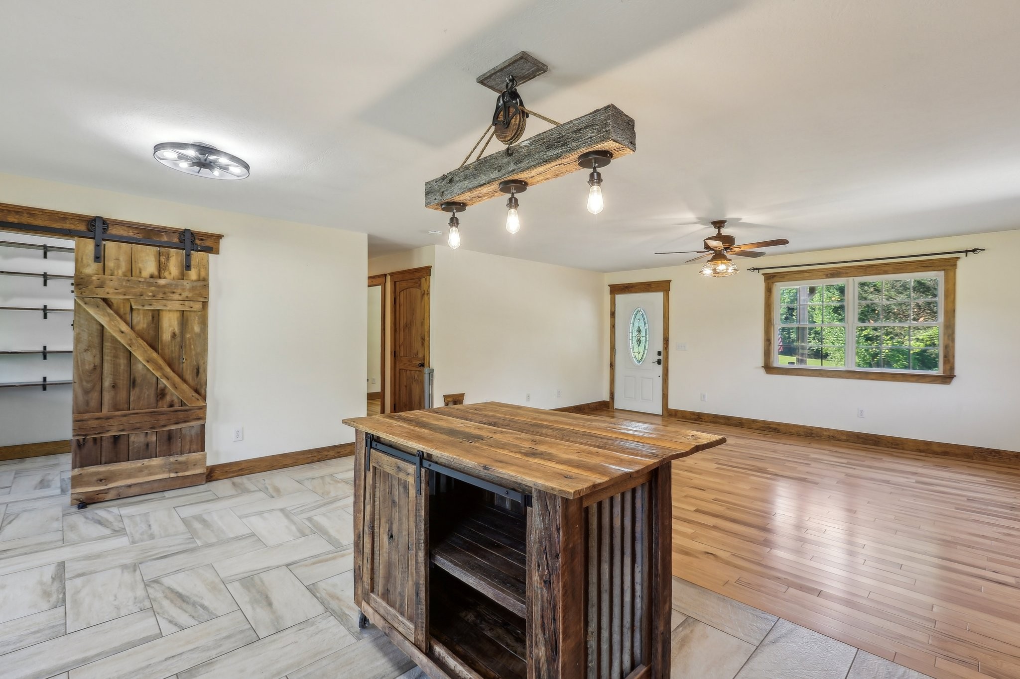 46 Seay Ln