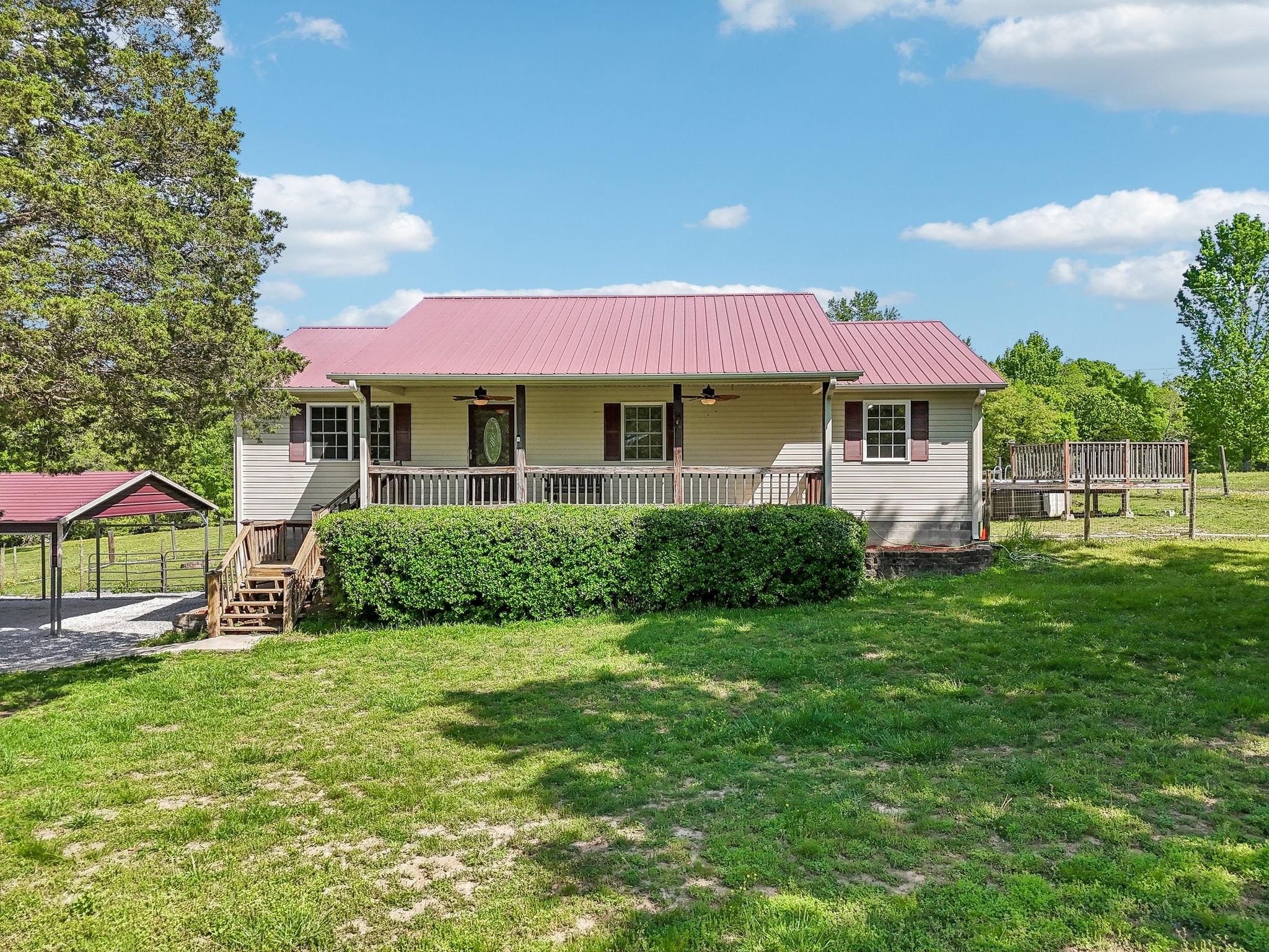 46 Seay Ln