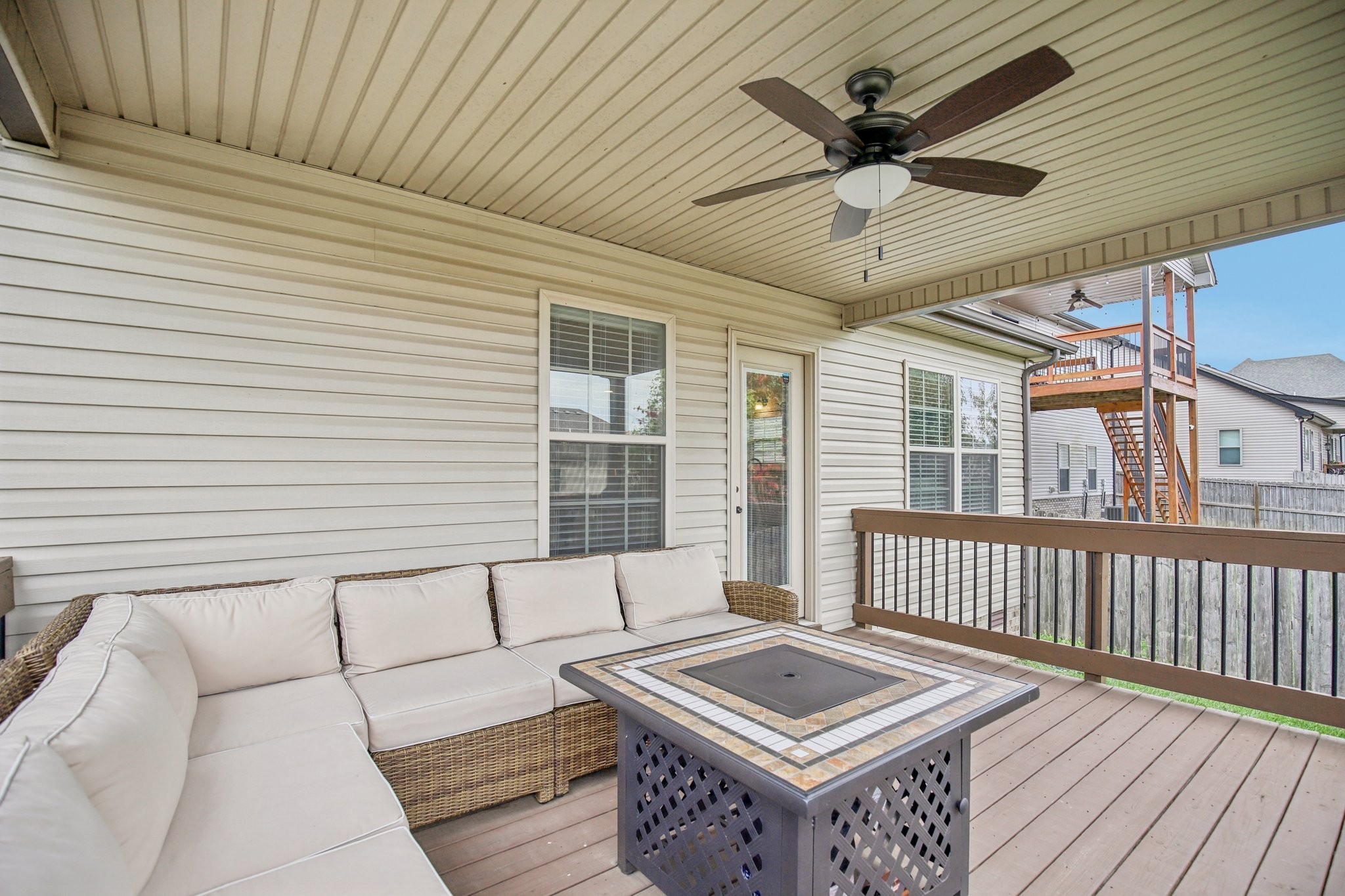 1579 Cobra Ln