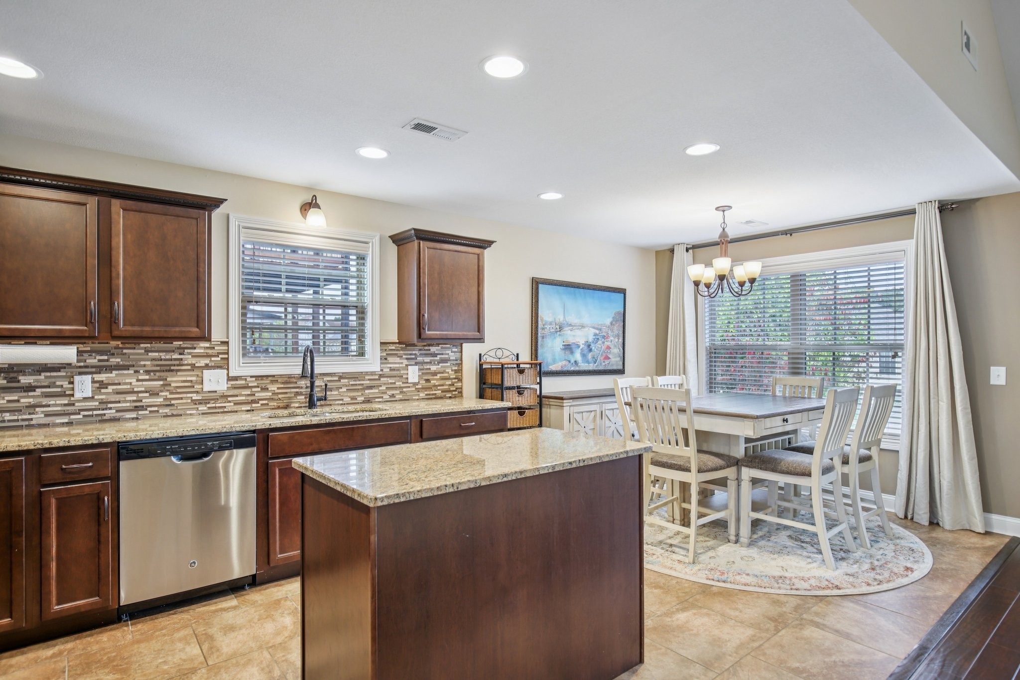 1579 Cobra Ln